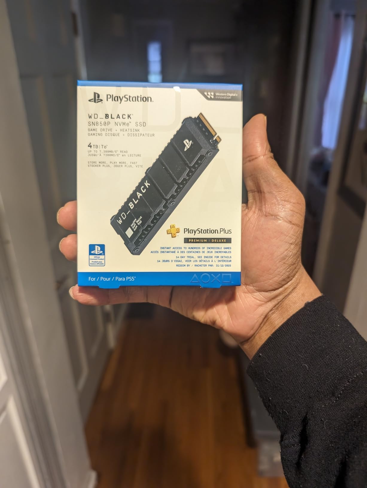 WD_BLACK 2TB SN850P NVMe M.2 SSD Officially Licensed Storage Expansion for PS5 Consoles, up to 7,300MB/s, with heatsink - WDBBYV0020BNC-WRSN Customer Review WD_BLACK 2TB SN850P NVMe M.2 SSD Officially Licensed Storage Expansion for PS5 Consoles, up to 7,300MB/s, with heatsink - WDBBYV0020BNC-WRSN - Customer Photo 002