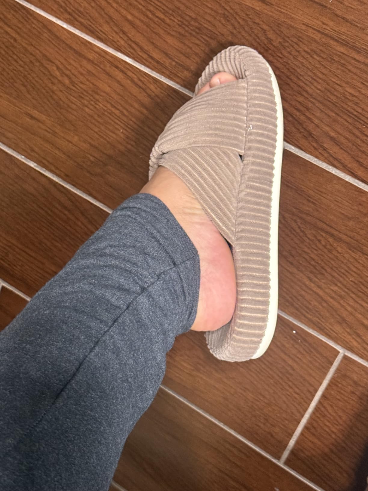Chantomoo Slippers for Women Memory Foam House Bedroom Corduroy Bow Crossbands Slipper Shoes Comfy Trendy Gift Slippers - Customer Photo 2
