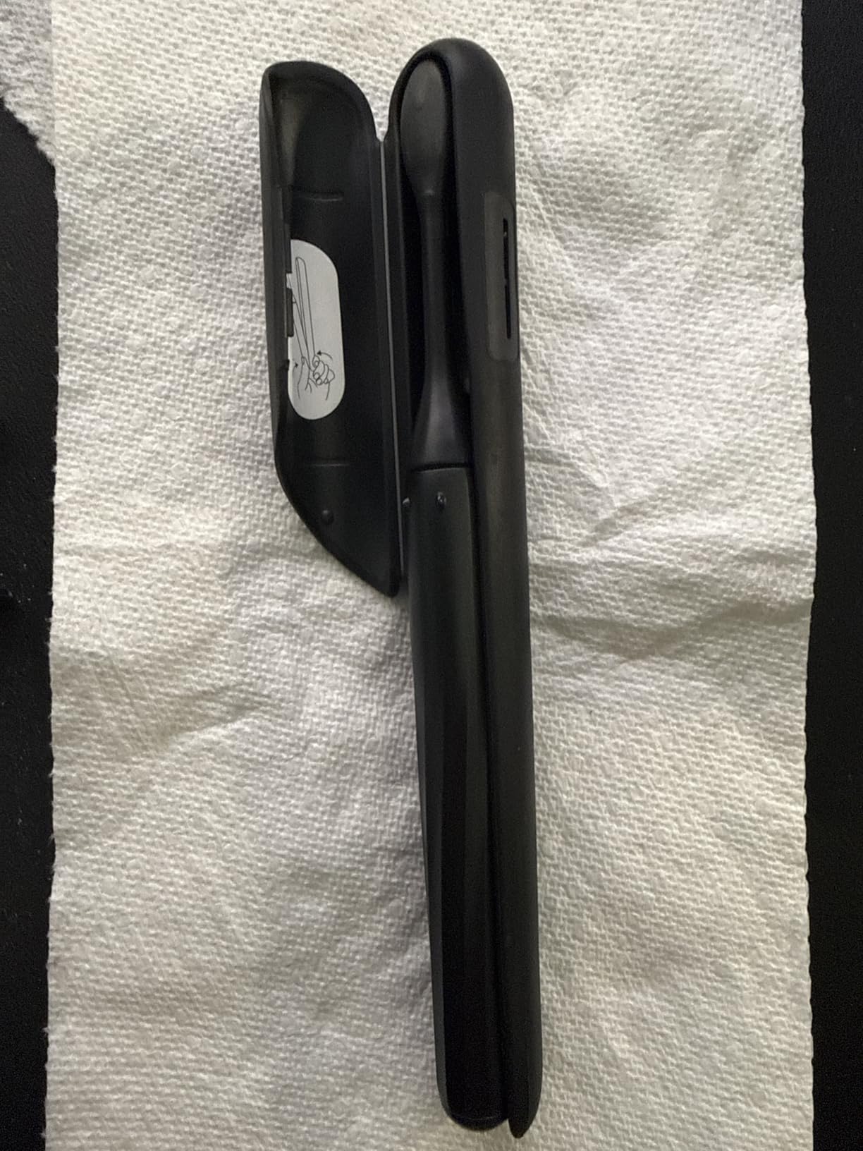 Philips Sonicare One by Sonicare Rechargeable Toothbrush, Shadow, HY1200/26 Customer Review Philips Sonicare One by Sonicare Rechargeable Toothbrush, Shadow, HY1200/26 - Customer Photo 2