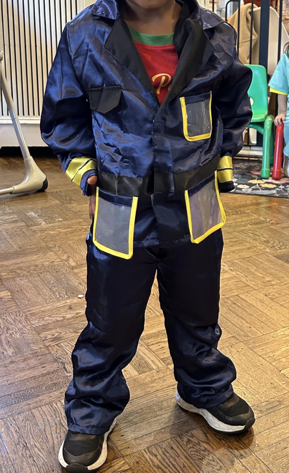 DISHIO Dress Up Clothes for Kids Pretend Role Play Costumes Trunk Toddlers Dress Up Costumes with Fireman Police Doctor Chef Kids Costume Dress Up for Boys Girls Birthday Party Age 3 to 6 Customer Review DISHIO Dress Up Clothes for Kids Pretend Role Play Costumes Trunk Toddlers Dress Up Costumes with Fireman Police Doctor Chef Kids Costume Dress Up for Boys Girls Birthday Party Age 3 to 6 - Customer Photo 1