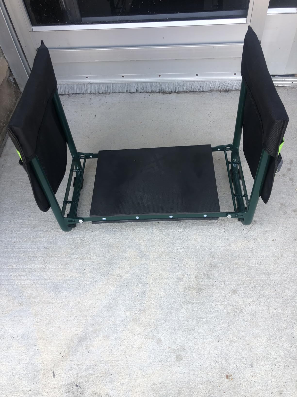 Garden Kneeler and Seat Heavy Duty, Upgraded Foldable Gardening Stool - Widened to 10 Garden Kneeler and Seat Heavy Duty, Upgraded Foldable Gardening Stool - Widened to 10