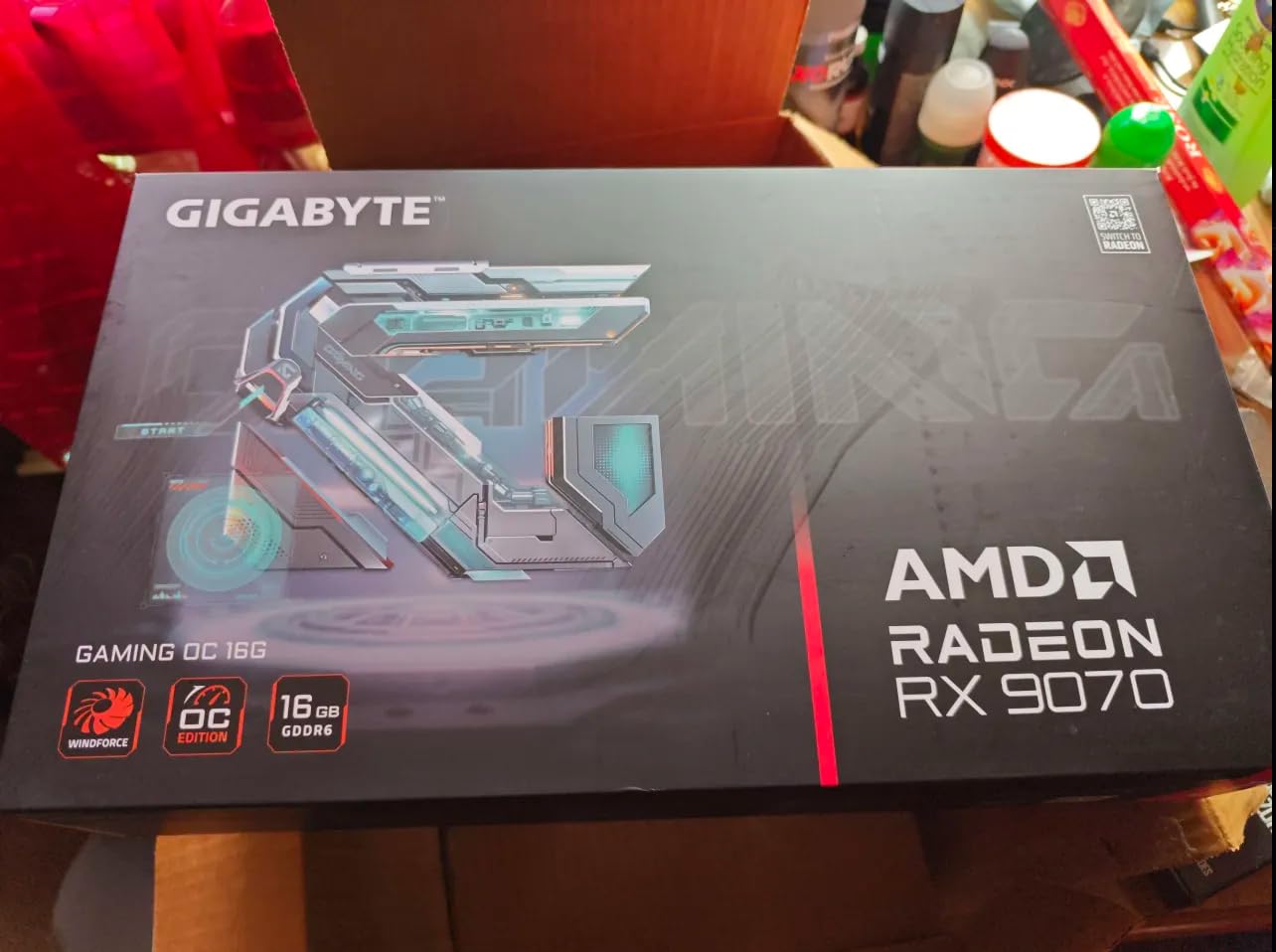 GIGABYTE Radeon RX 7700 XT Gaming OC 12G Graphics Card, 3X WINDFORCE Fans 12GB 192-bit GDDR6, GV-R77XTGAMING OC-12GD Video Card - Customer Photo 2
