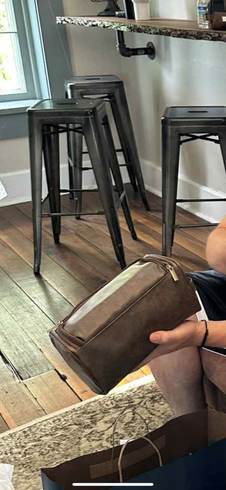 Aliceset 6 Pcs Groomsmen Gift Groomsmen Toiletry Bags Set of 6 Leather Toiletry Bag for Men with Hook Leather Wedding Proposal Bag with Side Handle Father Gift(Dark Brown) Customer Review Aliceset 6 Pcs Groomsmen Gift Groomsmen Toiletry Bags Set of 6 Leather Toiletry Bag for Men with Hook Leather Wedding Proposal Bag with Side Handle Father Gift(Dark Brown) - Customer Photo 1