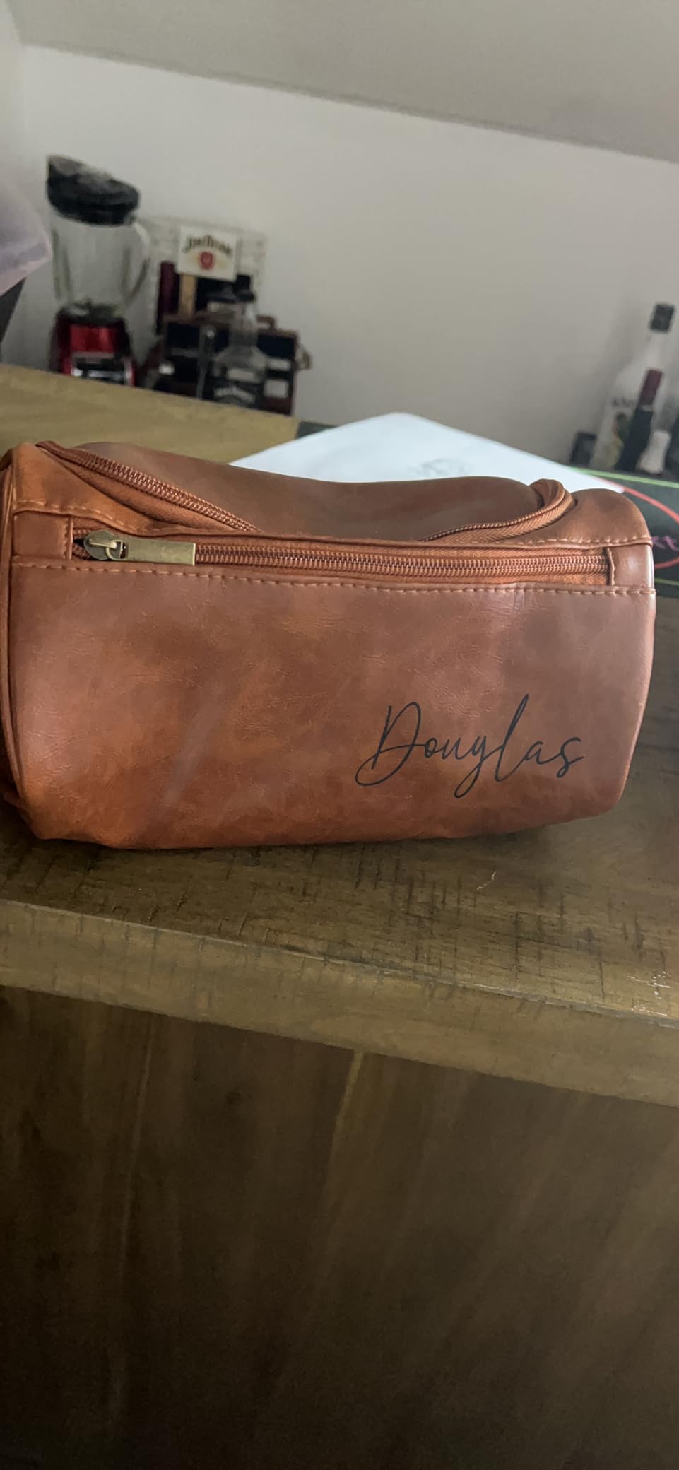 Aliceset 6 Pcs Groomsmen Gift Groomsmen Toiletry Bags Set of 6 Leather Toiletry Bag for Men with Hook Leather Wedding Proposal Bag with Side Handle Father Gift(Dark Brown) Customer Review Aliceset 6 Pcs Groomsmen Gift Groomsmen Toiletry Bags Set of 6 Leather Toiletry Bag for Men with Hook Leather Wedding Proposal Bag with Side Handle Father Gift(Dark Brown) - Customer Photo 2