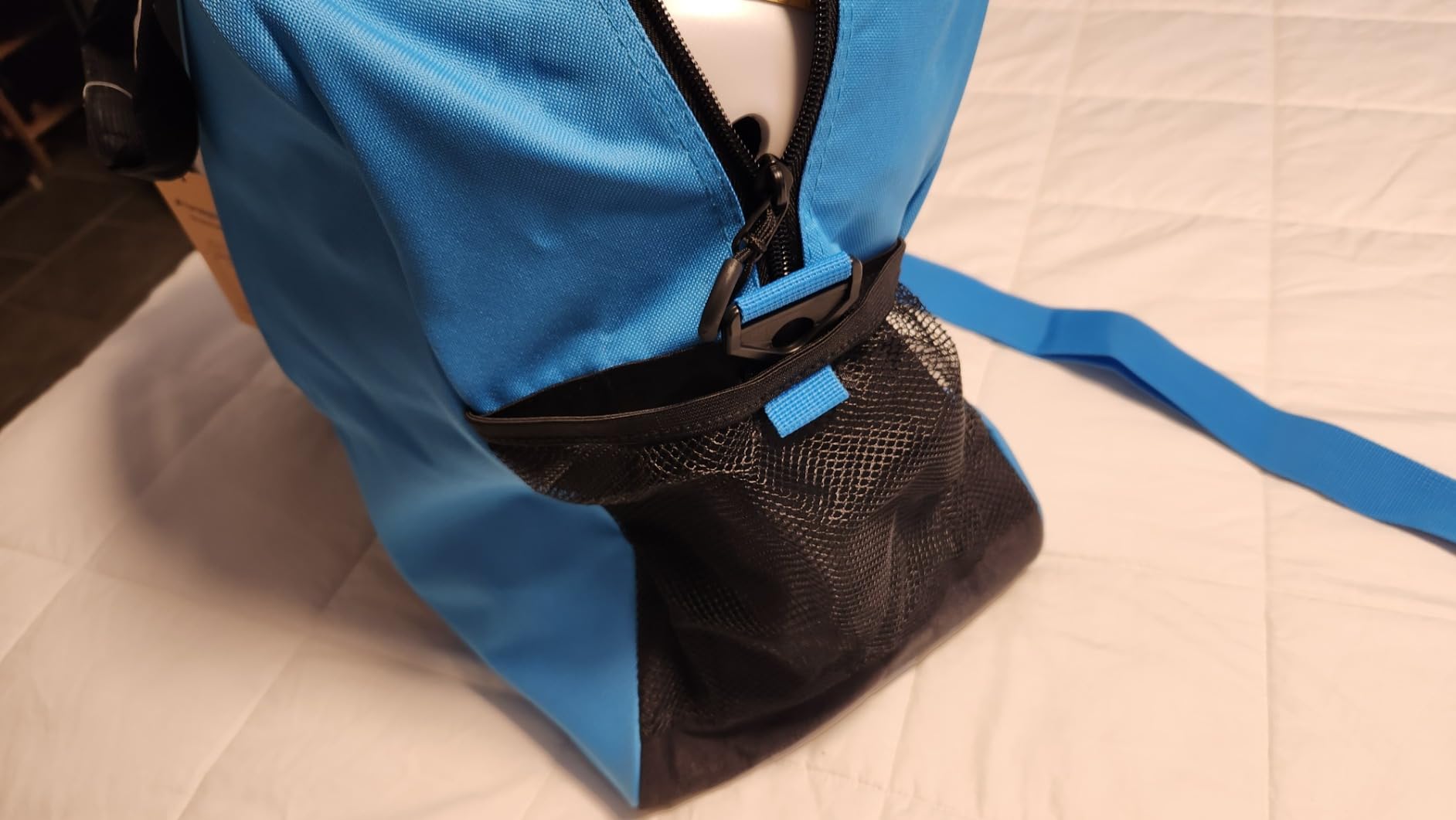 Tonesport Ski Bag and Boot Bag Combo - Ski Bags for Air Travel - Unpadded Snow Ski Bags - For Skis Up to 190cm - Dark Red Customer Review Tonesport Ski Bag and Boot Bag Combo - Ski Bags for Air Travel - Unpadded Snow Ski Bags - For Skis Up to 190cm - Dark Red - Customer Photo 3