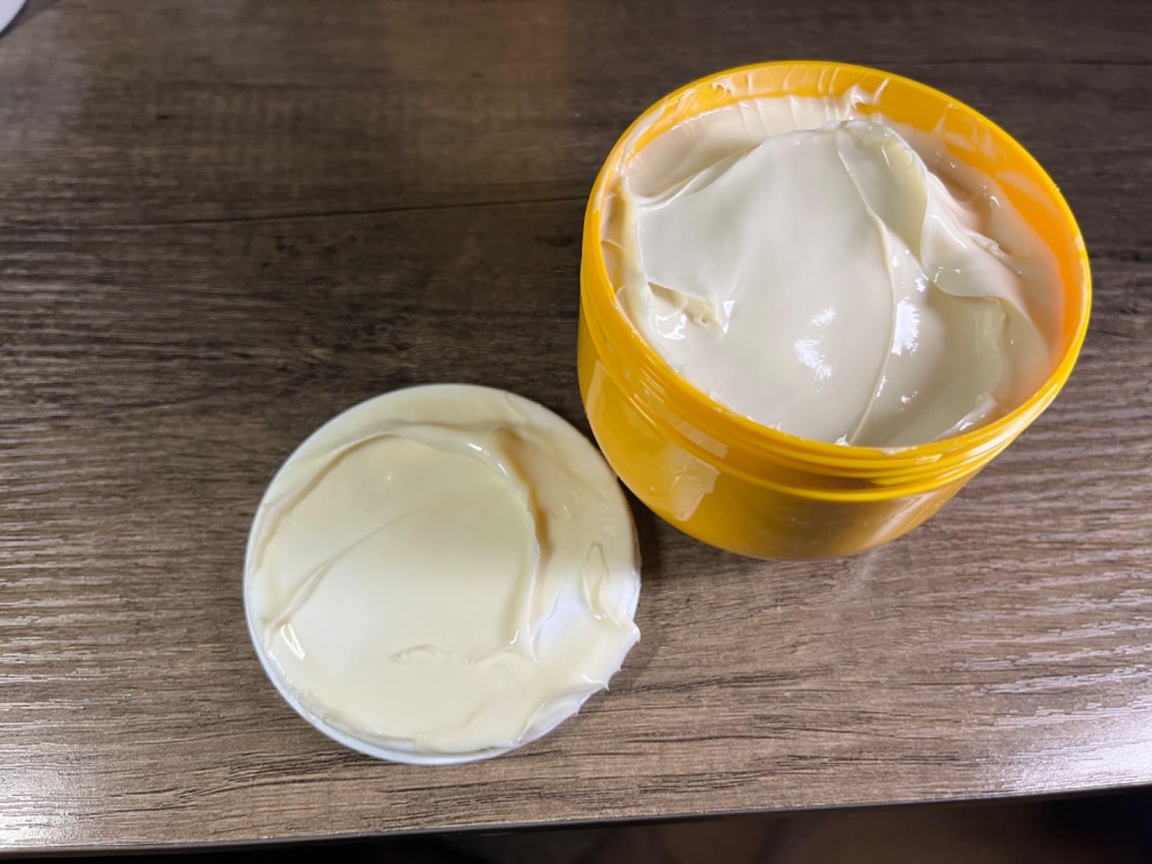 SOL DE JANEIRO Brazilian Bum Bum Cream and Brazilian Play Moisturizing Shower Cream Gel Body Wash Full Size Bundle, Amazon Exclusive Customer Review SOL DE JANEIRO Brazilian Bum Bum Cream and Brazilian Play Moisturizing Shower Cream Gel Body Wash Full Size Bundle, Amazon Exclusive - Customer Photo 2