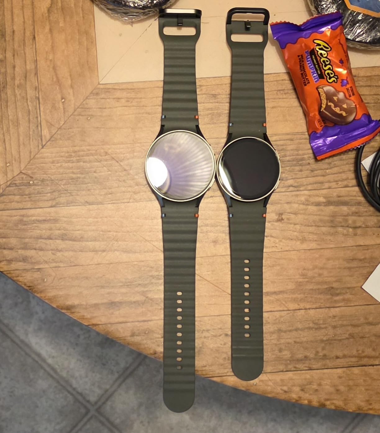 Samsung Galaxy Watch 7 40mm LTE AI Smartwatch w/Energy Score, Wellness Tips, Heart Rate Tracking, Sleep Monitor, Fitness Tracker, 2024, Green [US Version, 1Yr Manufacturer Warranty] - Customer Photo 3
