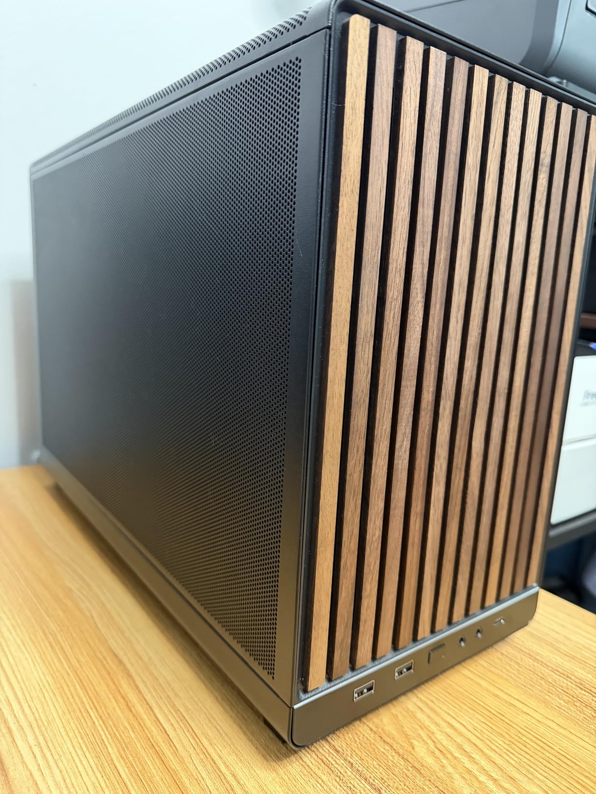 be quiet! Dark Rock 5 CPU air Cooler | Extremely high Cooling Performance | 6 high-Performance Heat Pipes | Silent Wings 4 120mm PWM Fan | high RAM and VRM Cooler Compatibility Customer Review be quiet! Dark Rock 5 CPU air Cooler | Extremely high Cooling Performance | 6 high-Performance Heat Pipes | Silent Wings 4 120mm PWM Fan | high RAM and VRM Cooler Compatibility - Customer Photo 002