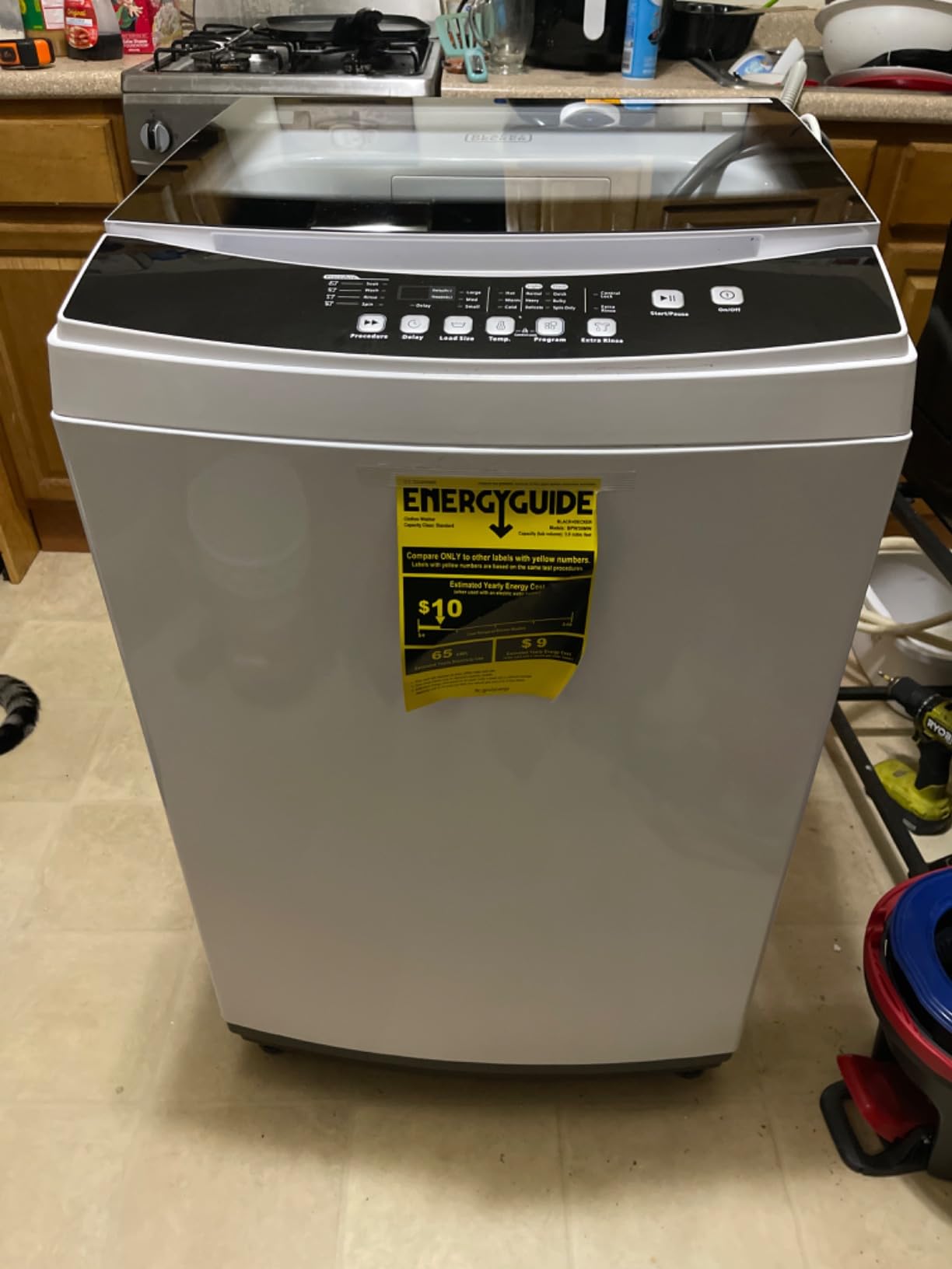 BLACK+DECKER 4.5 Cu. Ft. Front Load Washer, Full Size Washing Machine with 12 Cycles, ENERGY STAR certified Washer Machine, Hot & Cold Inlet Hoses, LED Display, 120V, BFLW45M, White Customer Review BLACK+DECKER 4.5 Cu. Ft. Front Load Washer, Full Size Washing Machine with 12 Cycles, ENERGY STAR certified Washer Machine, Hot & Cold Inlet Hoses, LED Display, 120V, BFLW45M, White - Customer Photo 001