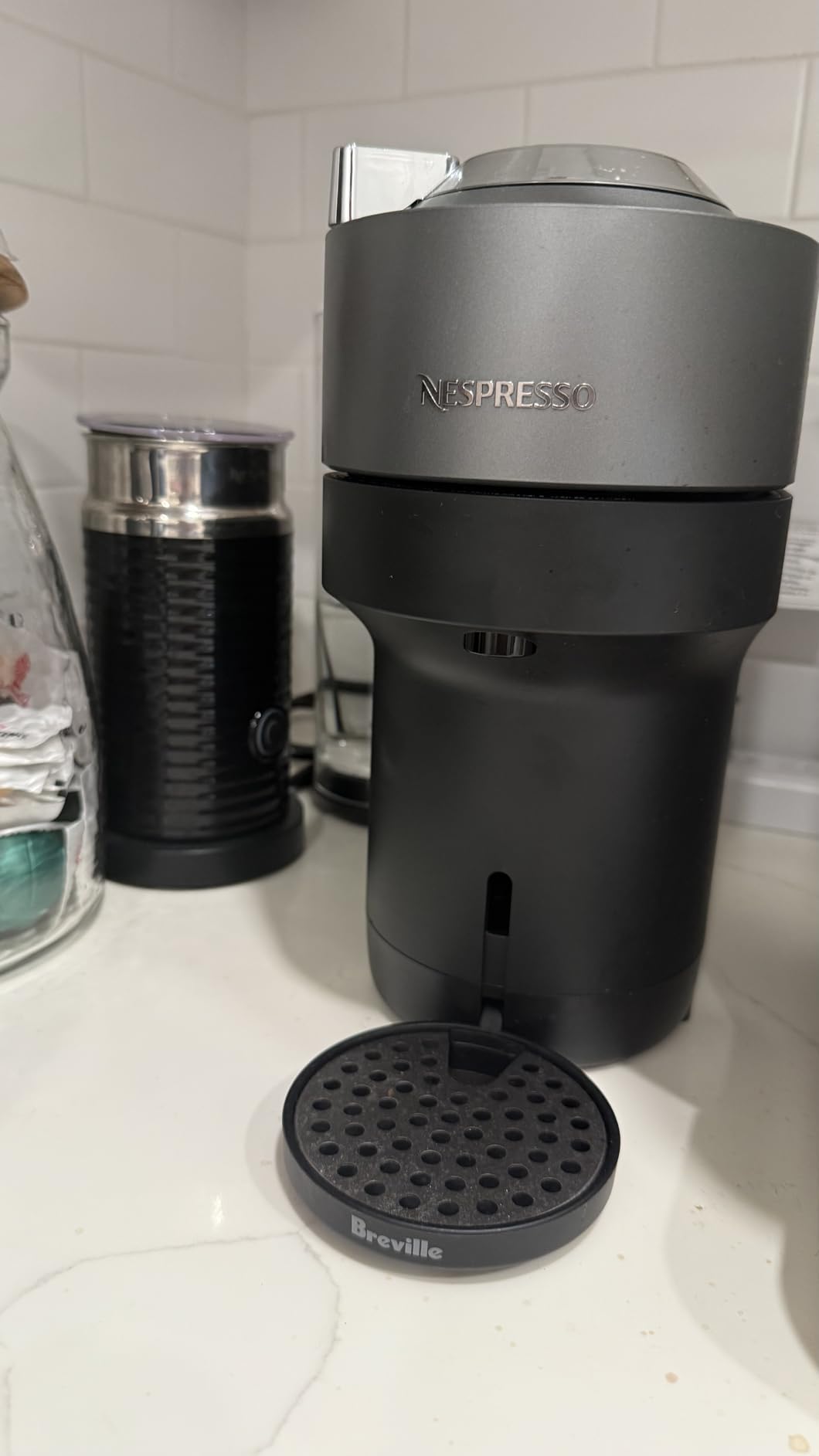 Nespresso Festive Vertuo Pop+ Coffee and Espresso Maker by Breville, Matte Black Gold Customer Review Nespresso Festive Vertuo Pop+ Coffee and Espresso Maker by Breville, Matte Black Gold - Customer Photo 2