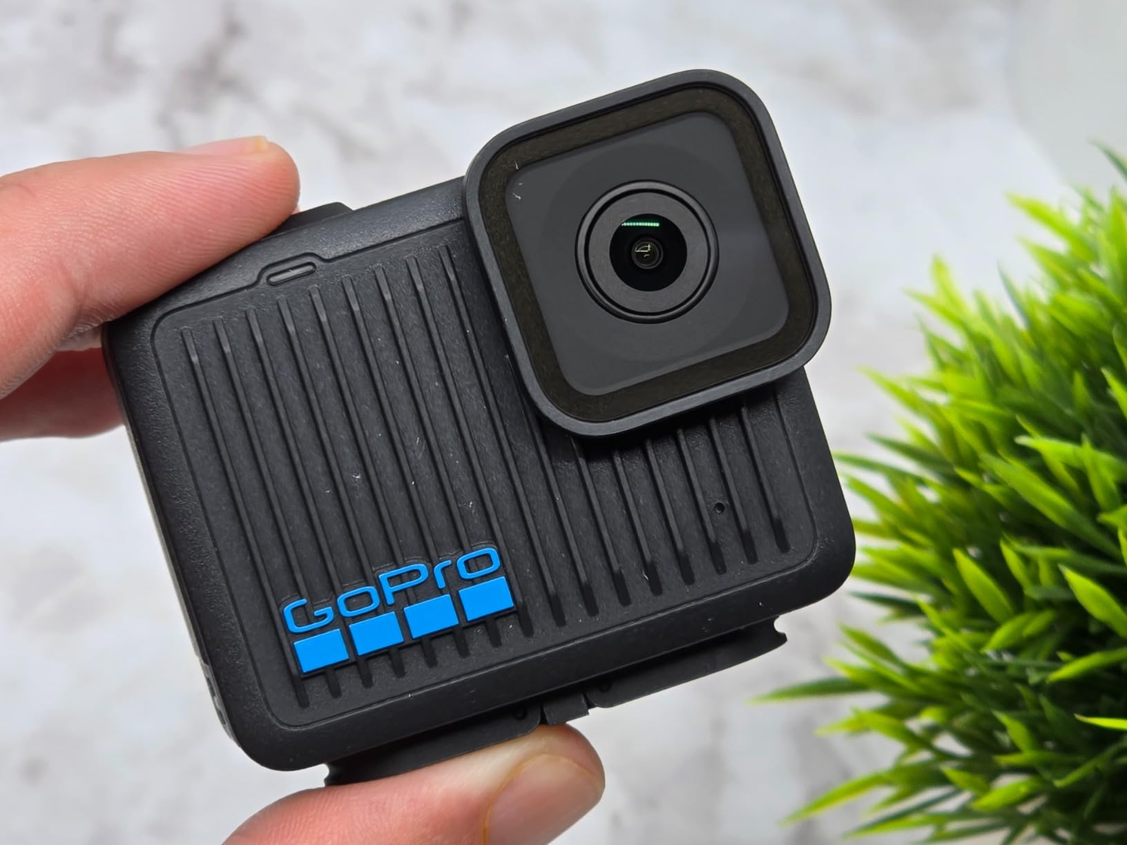GoPro Hero - Compact Waterproof Action Camera with 4K Ultra HD Video, 12MP Photo, Touch Screen Customer Review GoPro Hero - Compact Waterproof Action Camera with 4K Ultra HD Video, 12MP Photo, Touch Screen - Customer Photo 2