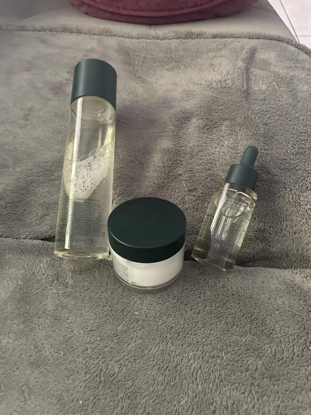 [PKY] Pyunkang Yul Black Tea Line Gift Box Set, Deep Nurishment for Anti-aging, Rich Moisture Toner, Revitalizing Serum & Condensed Nourishing Cream, Zero-Irritation, Korean Skincare (3-item set) - Customer Photo 1