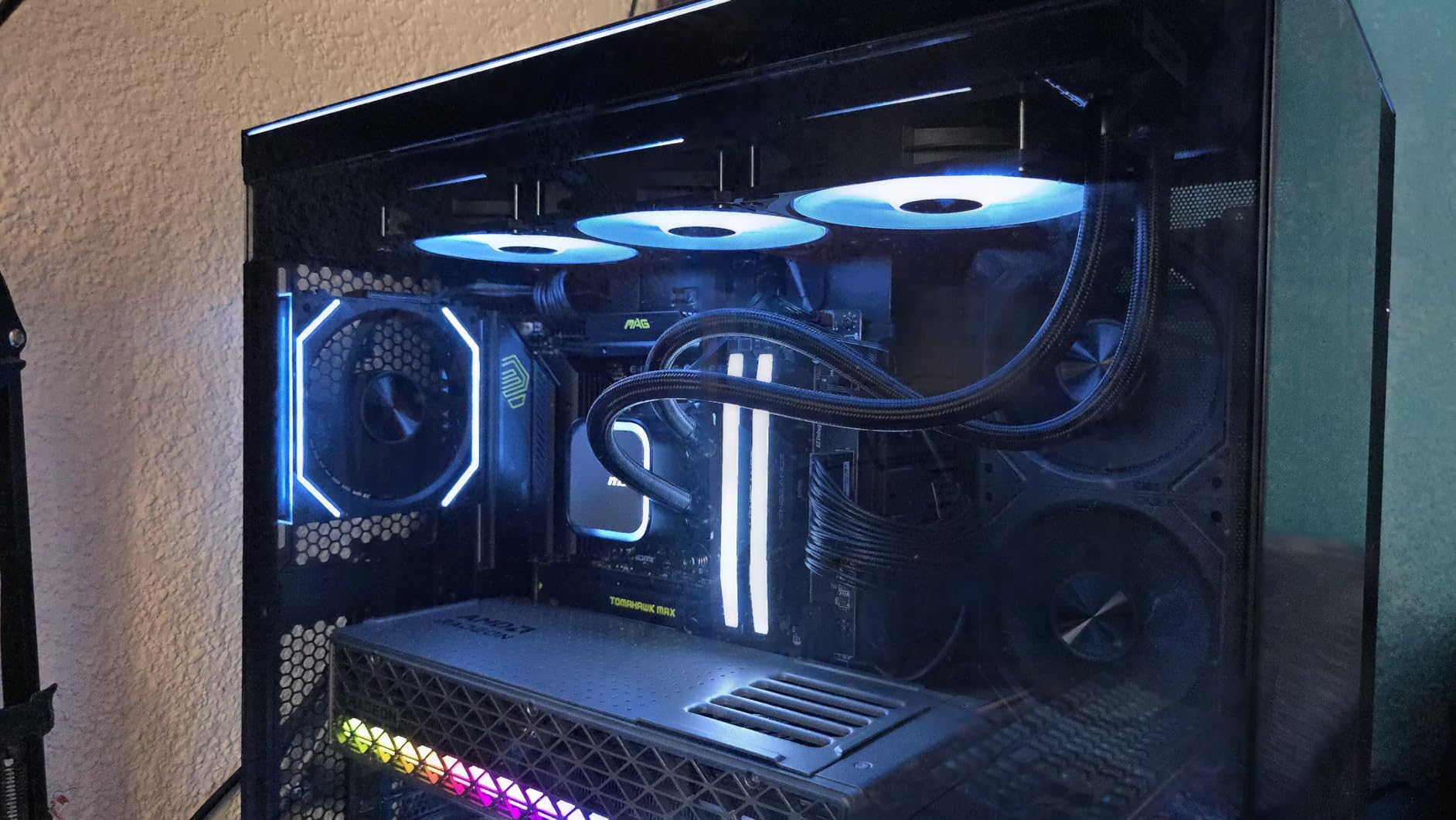 MSI MAG Coreliquid A13 360 - AIO ARGB CPU Liquid Cooler - 360mm Radiator - LGA 1700/1851 / AM5/AM4 Compatible - Triple 120mm ARGB PWM Fans, Black Customer Review MSI MAG Coreliquid A13 360 - AIO ARGB CPU Liquid Cooler - 360mm Radiator - LGA 1700/1851 / AM5/AM4 Compatible - Triple 120mm ARGB PWM Fans, Black - Customer Photo 003