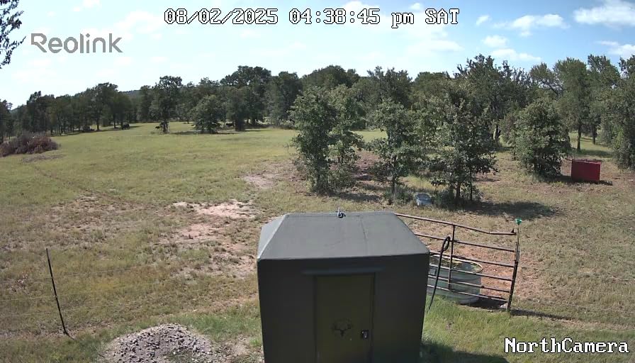 REOLINK 4K Solar Security Camera Outdoor, Encrypted Local Storage Camera System, 360° Pan Tilt, Smart Detection, No Monthly Fee, Home Hub with 4X PT Ultra + Solar Panel - Customer Photo 1