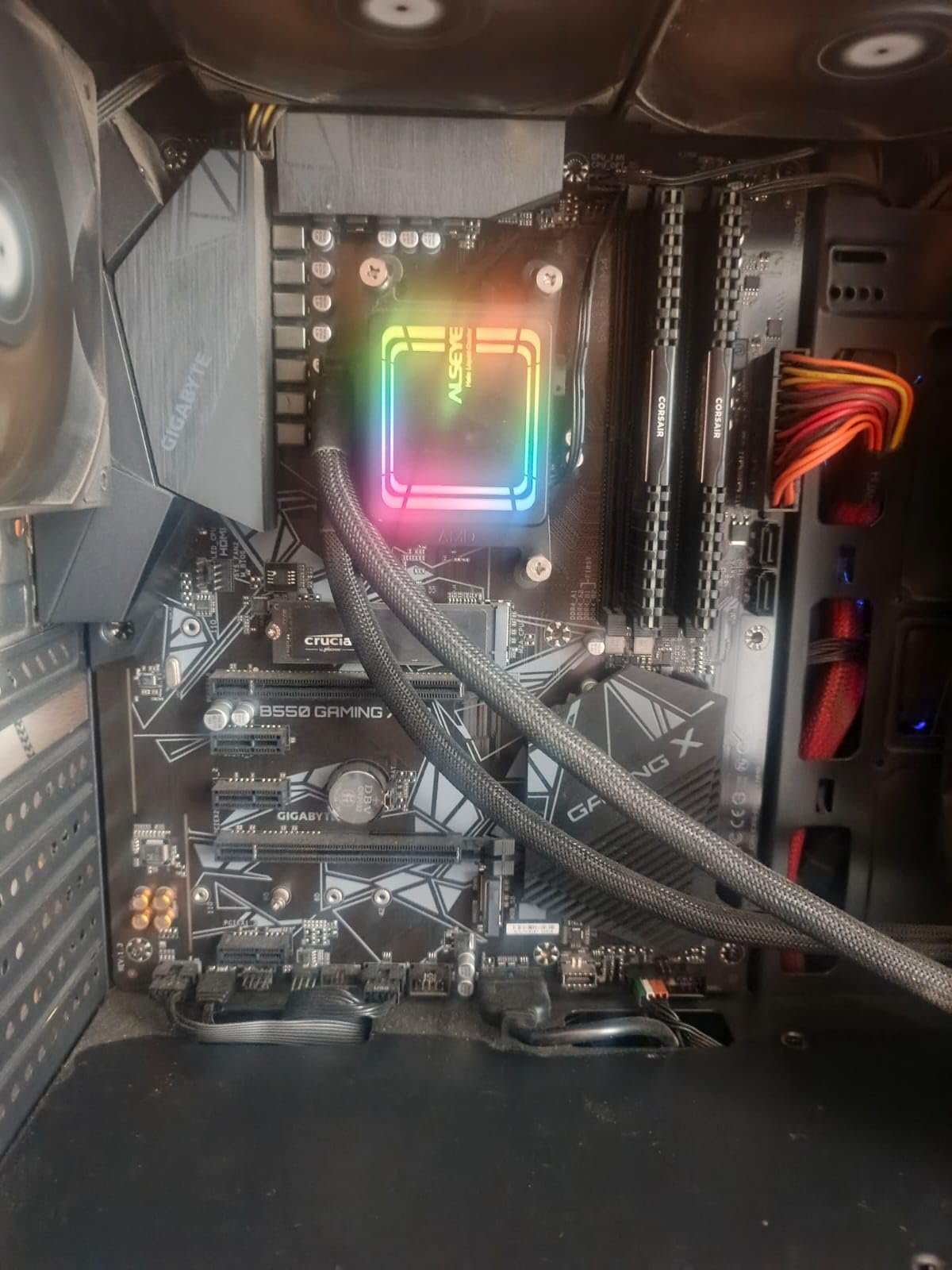 GIGABYTE B550 Eagle WIFI6 Motherboard, Supports AMD AM4 Ryzen 5000 Processors, ATX, DDR4, 2X M.2, PCIe 4.0, WIFI6, 1GbE LAN, EZ-Latch - Customer Photo 001