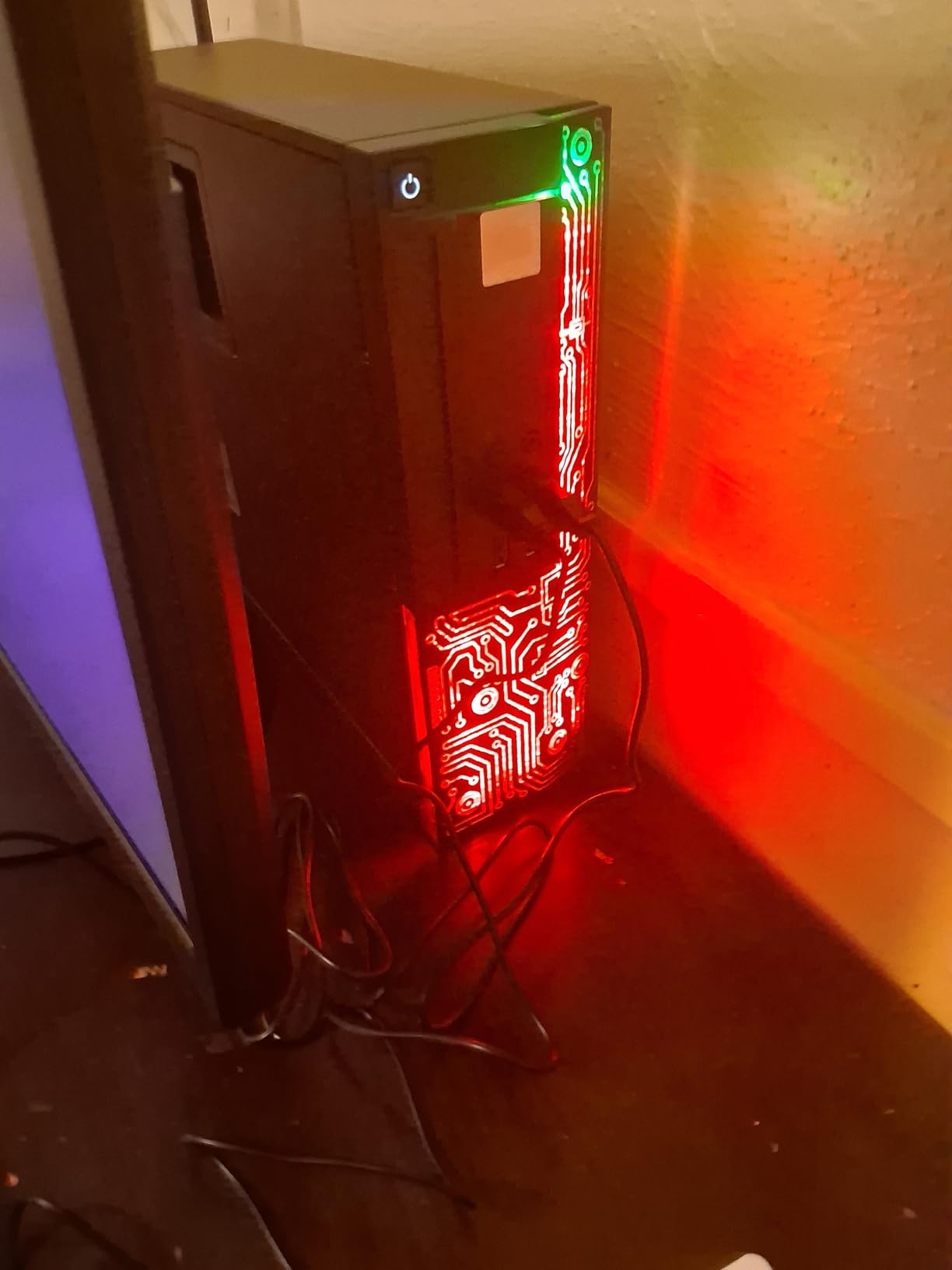Dell Optiplex 7050 SFF Desktop PC Intel i7-7700 4-Cores 3.60GHz 32GB DDR4 1TB SSD WiFi BT HDMI Duel Monitor Support Windows 11 Pro Excellent Condition(Renewed) - Customer Photo 002