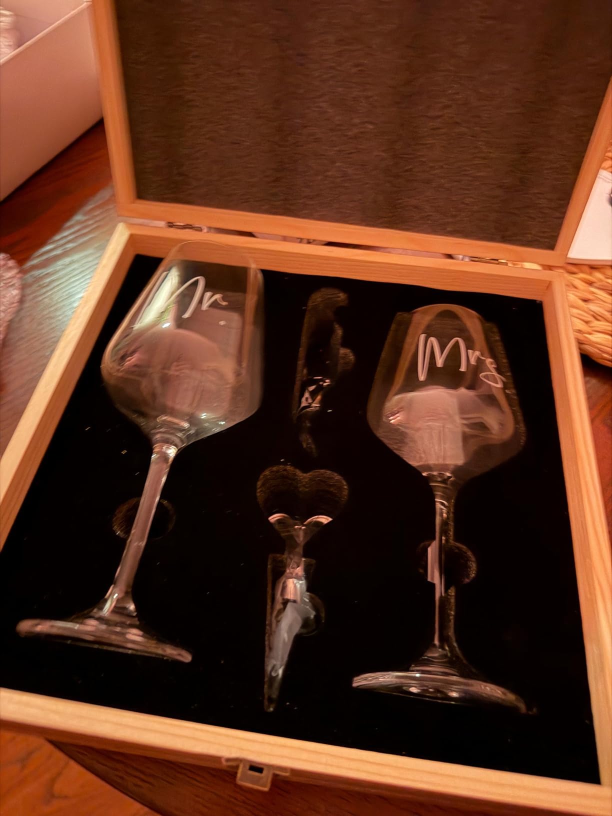 AW BRIDAL Happy 60th Birthday Gifts for Women or Men, Personalized 1965 Vintage Wine Glass Gift Set for Birthday Decorations Ideas, Born in 1965 Gifts for Mom Dad Grandpa Grandma Friends Coworkers - Customer Photo 1