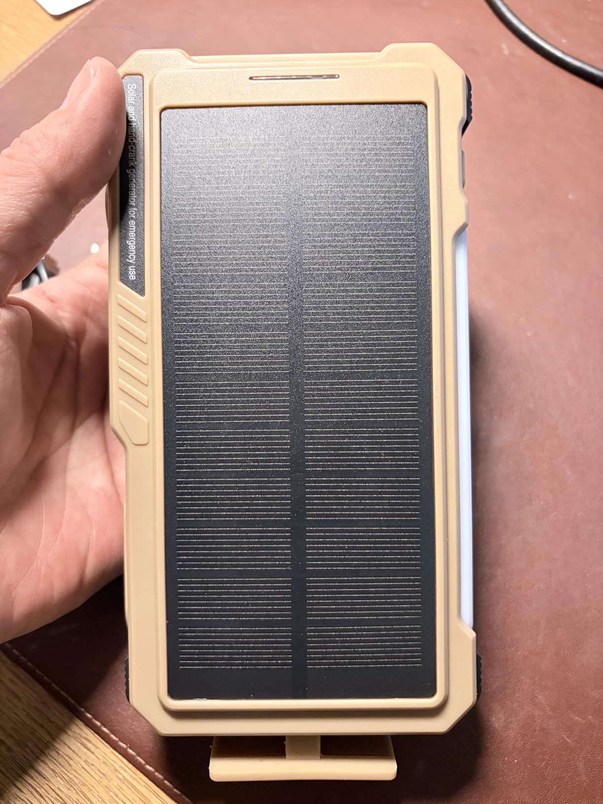 BLAVOR Solar Power Bank with Hand Crank and 4 Cables, 20000mAh Wireless Portable Charger with USB C & Camping Light, 20W Fast Charging Battery Pack for iPhone, iPad, Samsung, All Mobile Phones - Customer Photo 3