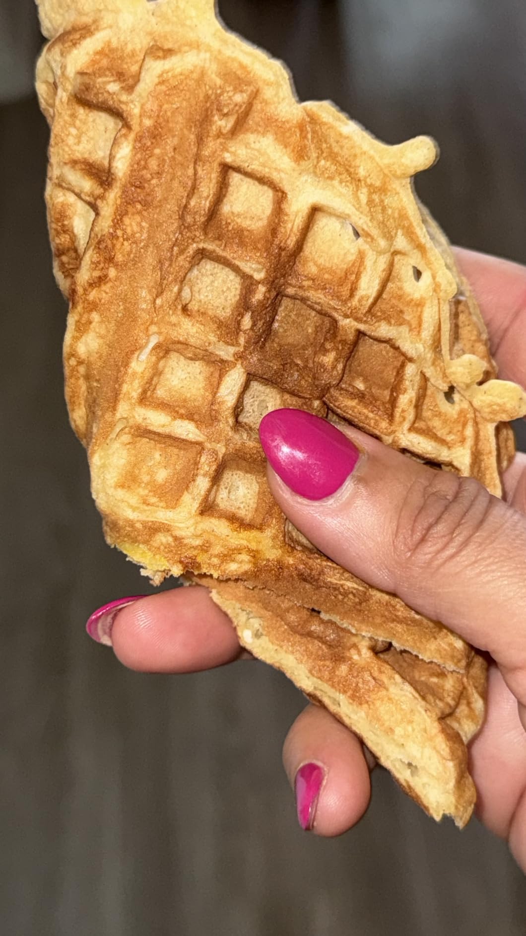 Cuisinart Waffle Maker, 1250W Round Classic Waffle Iron, 5-Setting Adjustable Browning Control, WMR-CAP2, Brushed Stainless Customer Review Cuisinart Waffle Maker, 1250W Round Classic Waffle Iron, 5-Setting Adjustable Browning Control, WMR-CAP2, Brushed Stainless - Customer Photo 2
