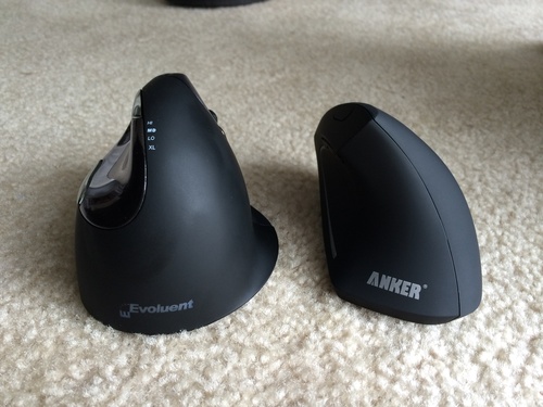 Anker 2.4G Wireless Vertical Ergonomic Optical Mouse for Work, Multi-Device Connectivity, 800/1200 /1600 DPI, 5 Buttons for Laptop, Desktop, PC, MacBook - Black Customer Review Anker 2.4G Wireless Vertical Ergonomic Optical Mouse for Work, Multi-Device Connectivity, 800/1200 /1600 DPI, 5 Buttons for Laptop, Desktop, PC, MacBook - Black - Customer Photo 1