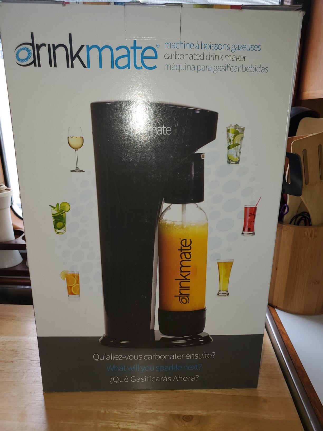 Drinkmate OmniFizz Sparkling Water and Soda Maker, Carbonates Any Drink, CO2 Cylinder Not Included (Matte Black) Customer Review Drinkmate OmniFizz Sparkling Water and Soda Maker, Carbonates Any Drink, CO2 Cylinder Not Included (Matte Black) - Customer Photo 5