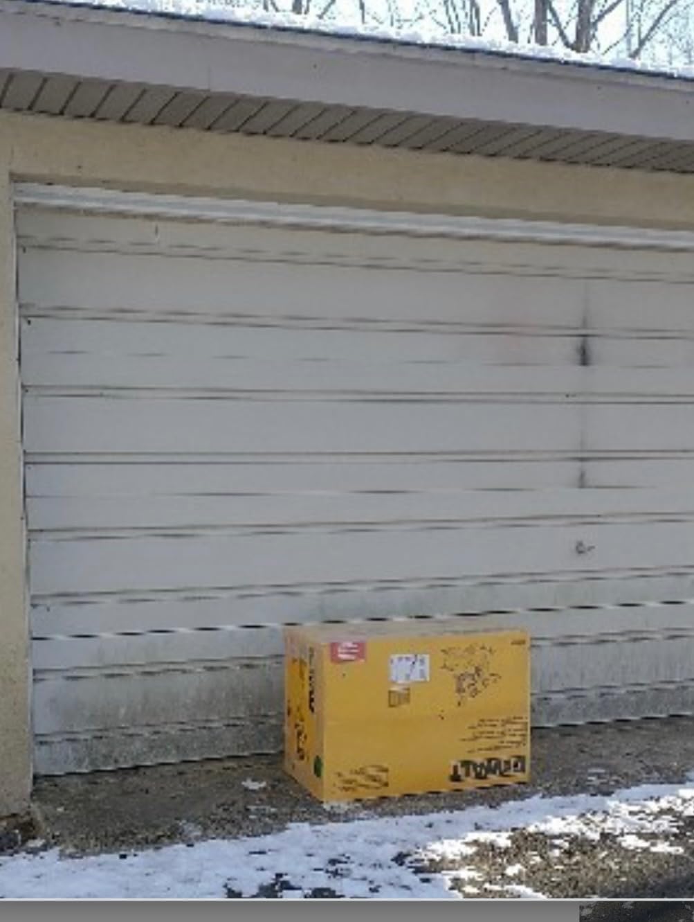 DEWALT DWS779 12 Inch Double Bevel Sliding Compound Miter Saw Customer Review DEWALT DWS779 12 Inch Double Bevel Sliding Compound Miter Saw - Customer Photo 1