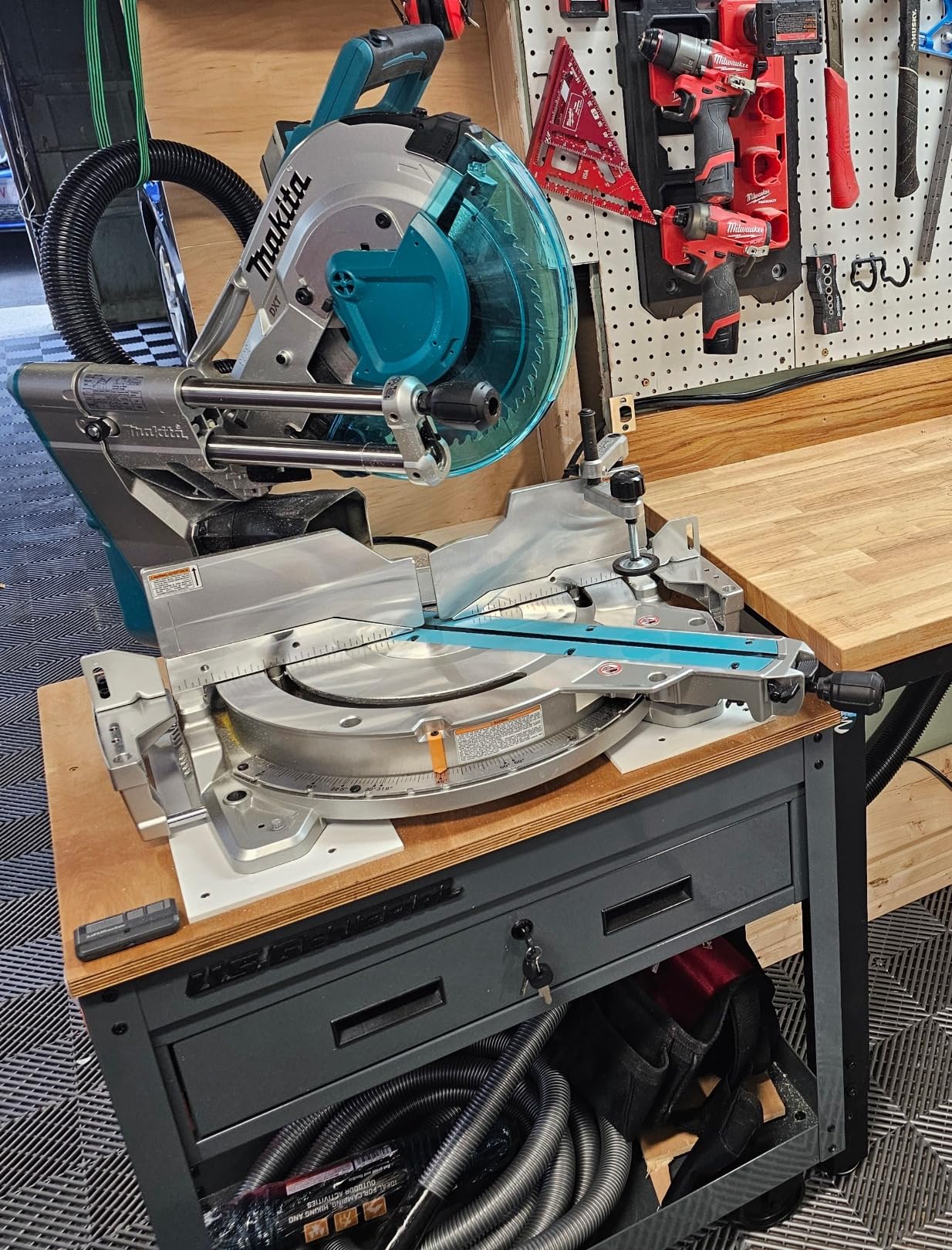 Makita LS1219L 12 Makita LS1219L 12