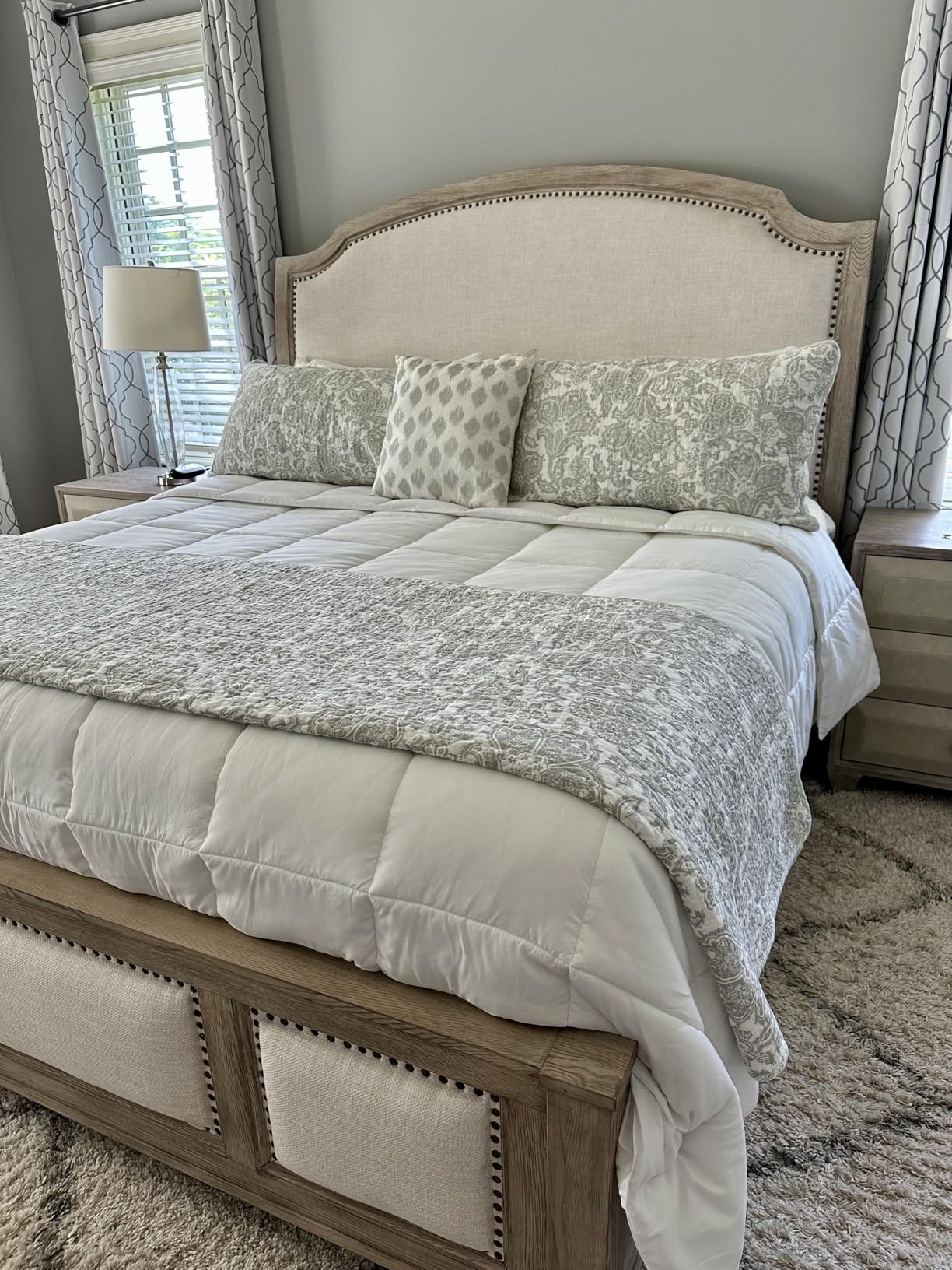 COHOME Quilted King Size Cooling Comforter All-Season Down Alternative Duvet Insert -Winter Warm Luxury Hotel Reversible Comforter with Anti-Clump Tech & 8 Tabs - Soft & Breathable - White 90 COHOME Quilted King Size Cooling Comforter All-Season Down Alternative Duvet Insert -Winter Warm Luxury Hotel Reversible Comforter with Anti-Clump Tech & 8 Tabs - Soft & Breathable - White 90