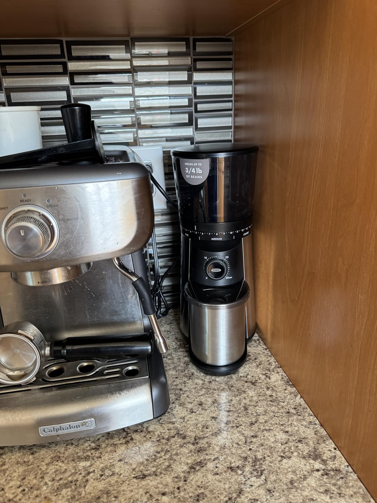 OXO Brew Conical Burr Coffee Grinder - Silver, Stainless Steel Burrs, One-Touch Automatic Smart Grind Customer Review OXO Brew Conical Burr Coffee Grinder - Silver, Stainless Steel Burrs, One-Touch Automatic Smart Grind - Customer Photo 1