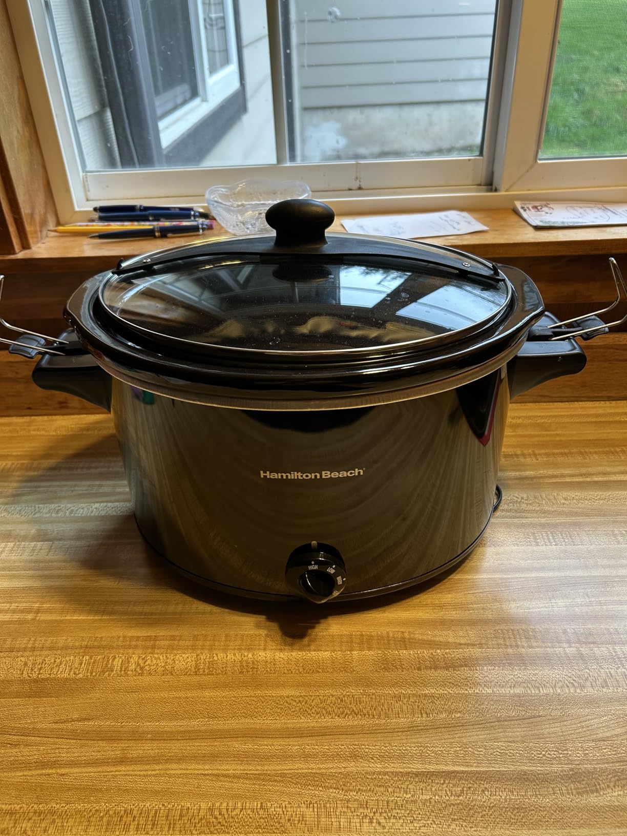 Hamilton Beach Slow Cooker, Extra Large 10 Quart, Stay or Go Portable With Lid Lock, Dishwasher Safe Crock, Black (33195) - Customer Photo 1
