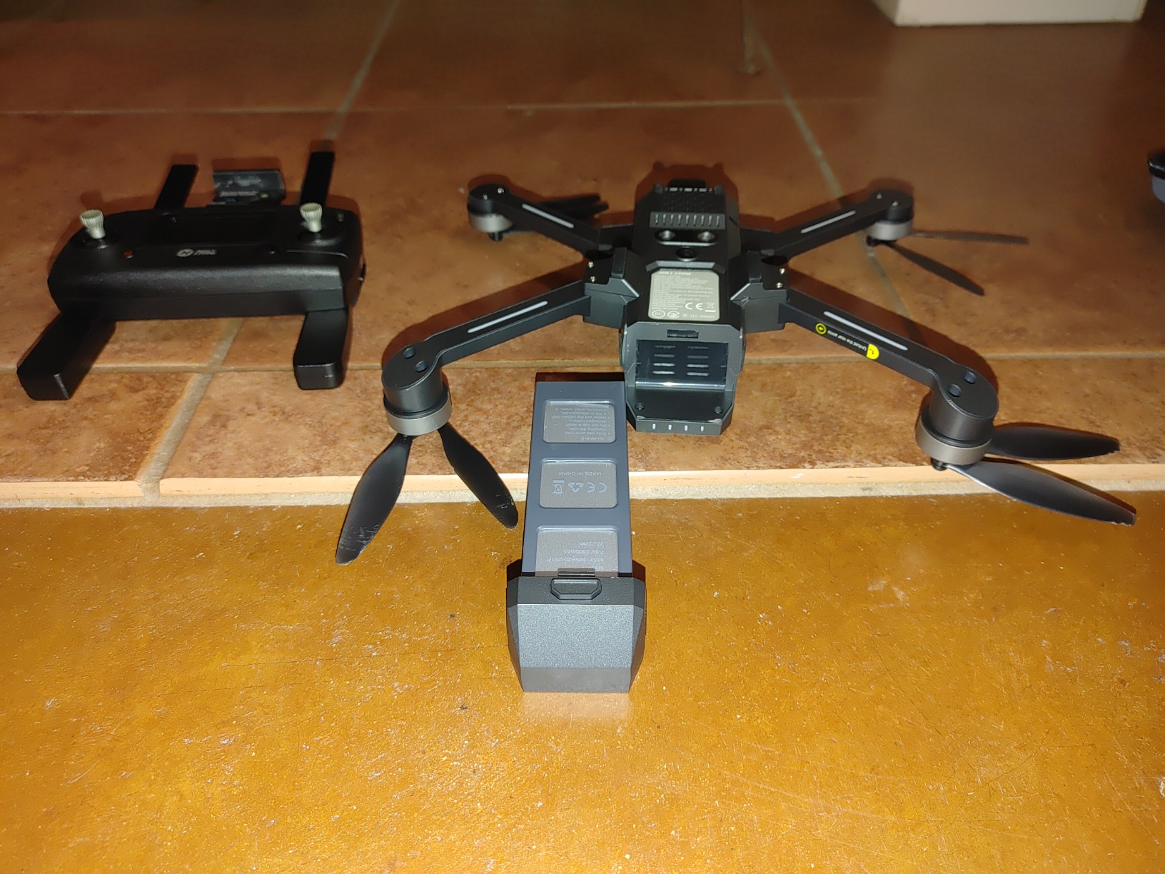 Holy Stone HS720E Drones with Camera for Adults 4K,Integrated Remote ID, 2 Batteries 46 Min Flight Time, 5GHz FPV Transmission, 130° FOV EIS Camera,Drone with 4K/30FPS Video,Brushless Motor, Auto Return, Follow Me, GPS Drone for Beginner - Customer Photo 4