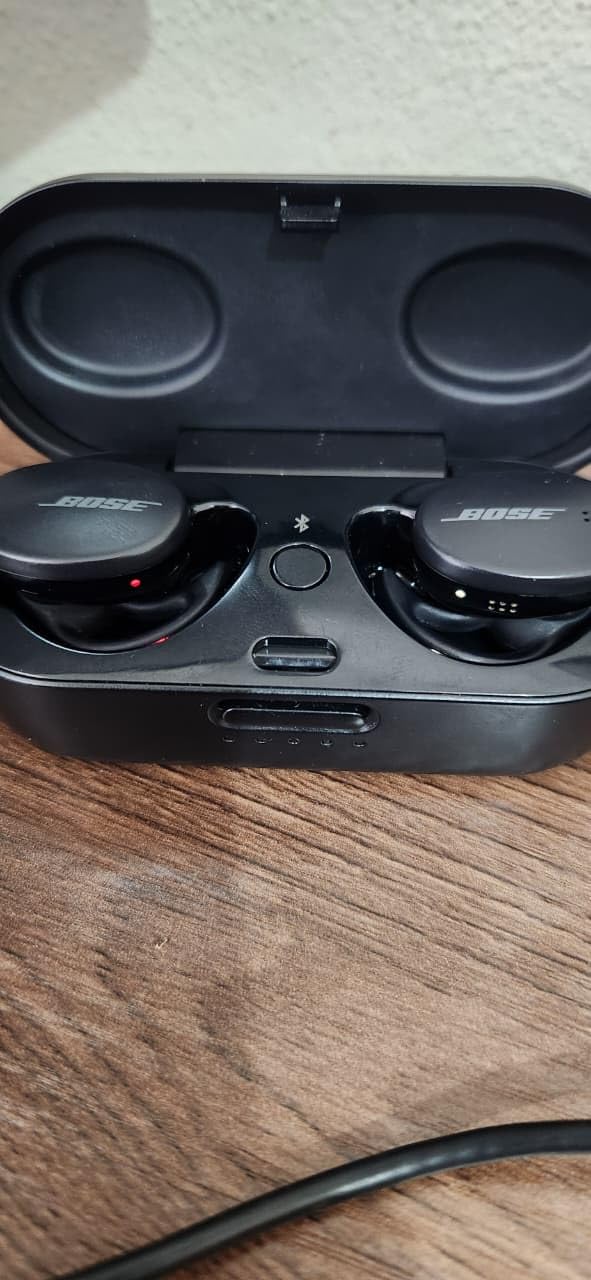 Bose Sport Earbuds - Wireless Earphones - Bluetooth in Ear Headphones for Workouts and Running - Customer Photo 5