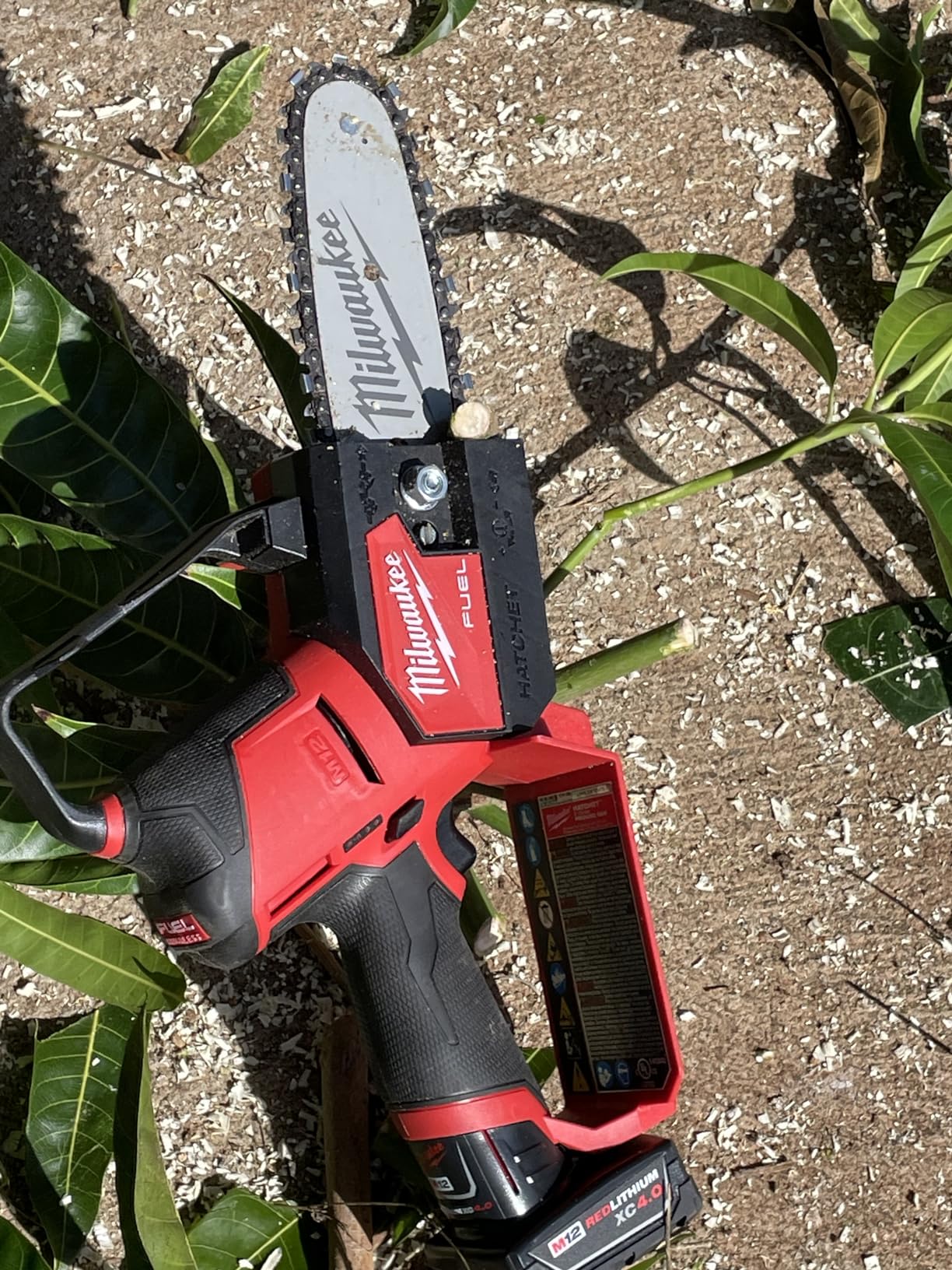 Milwaukee Electric - M12 Fuel Hatchet 6 Pruning Saw KIT Customer Review Milwaukee Electric - M12 Fuel Hatchet 6 Pruning Saw KIT - Customer Photo 2