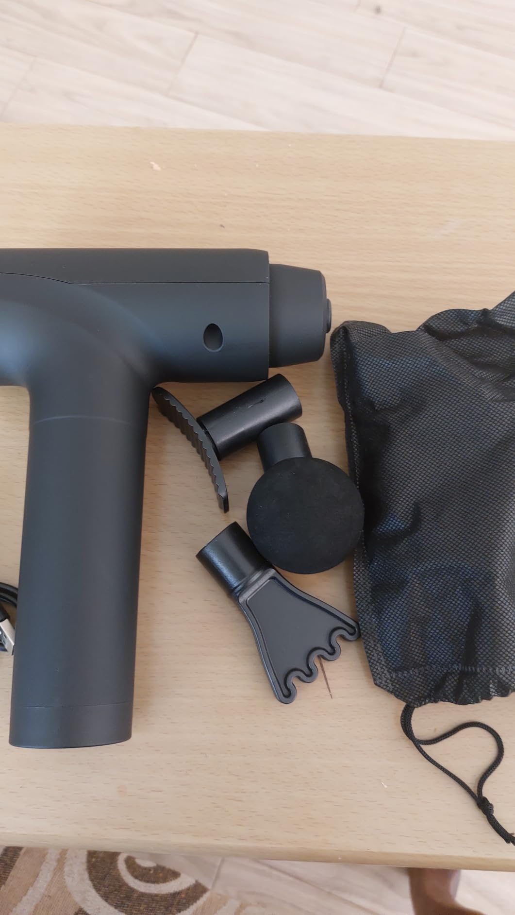 Elefor Massage Gun Deep Tissue,Percussion Back Massager Gun for Athletes Muscle Massage Gun for Pain Relief with 8 Massage Heads & 20 Speeds (Matte Black) Customer Review Elefor Massage Gun Deep Tissue,Percussion Back Massager Gun for Athletes Muscle Massage Gun for Pain Relief with 8 Massage Heads & 20 Speeds (Matte Black) - Customer Photo 5