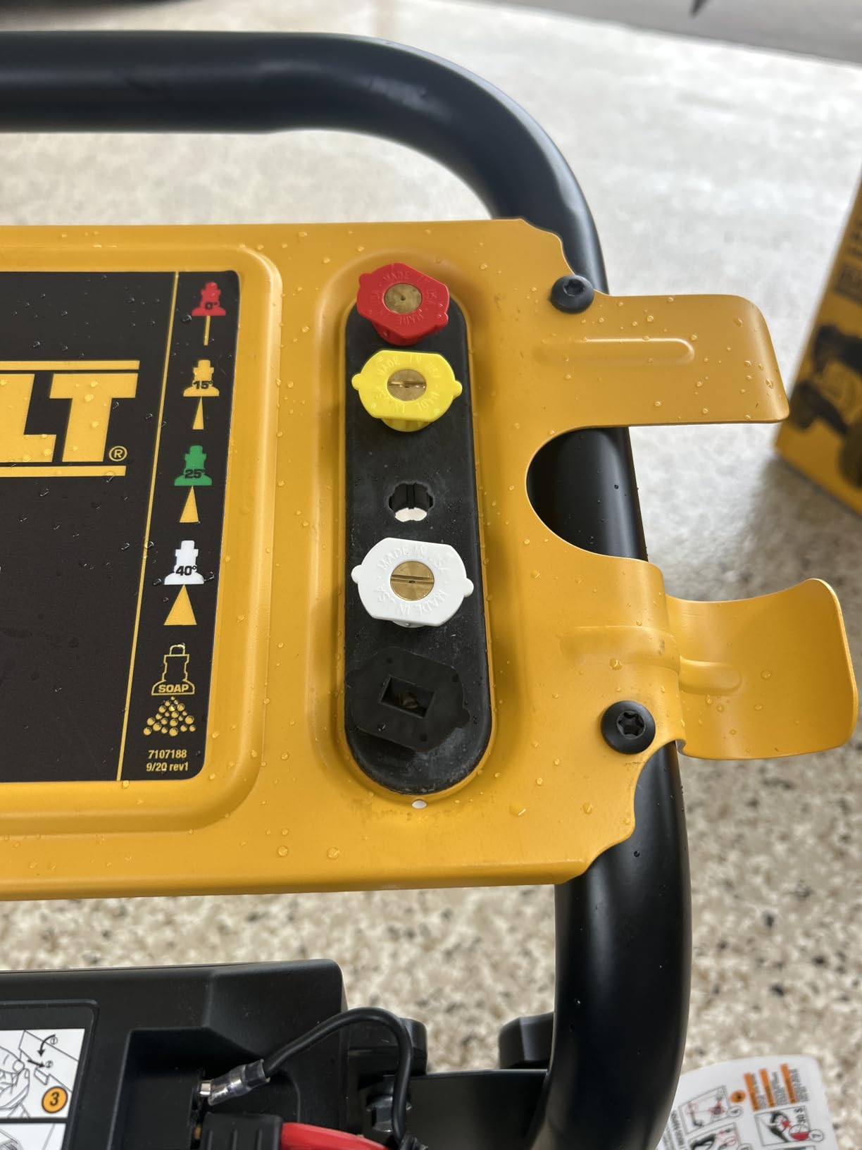 DeWalt 3300 PSI Gas Pressure Washer, 5 Nozzles, Spray Gun, Wand, 25-ft. Hose, DXPW3300-S, 49-State Customer Review DeWalt 3300 PSI Gas Pressure Washer, 5 Nozzles, Spray Gun, Wand, 25-ft. Hose, DXPW3300-S, 49-State - Customer Photo 5