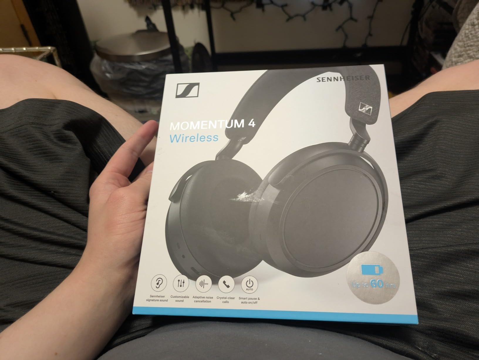 Sennheiser Momentum 4 Wireless Noise Cancelling Headphones - Bluetooth Headset for Crystal-Clear Calls with Adaptive Noise Cancellation, Over-Ear Headphones, 60h Battery Life, Folding Design, Black - Customer Photo 1