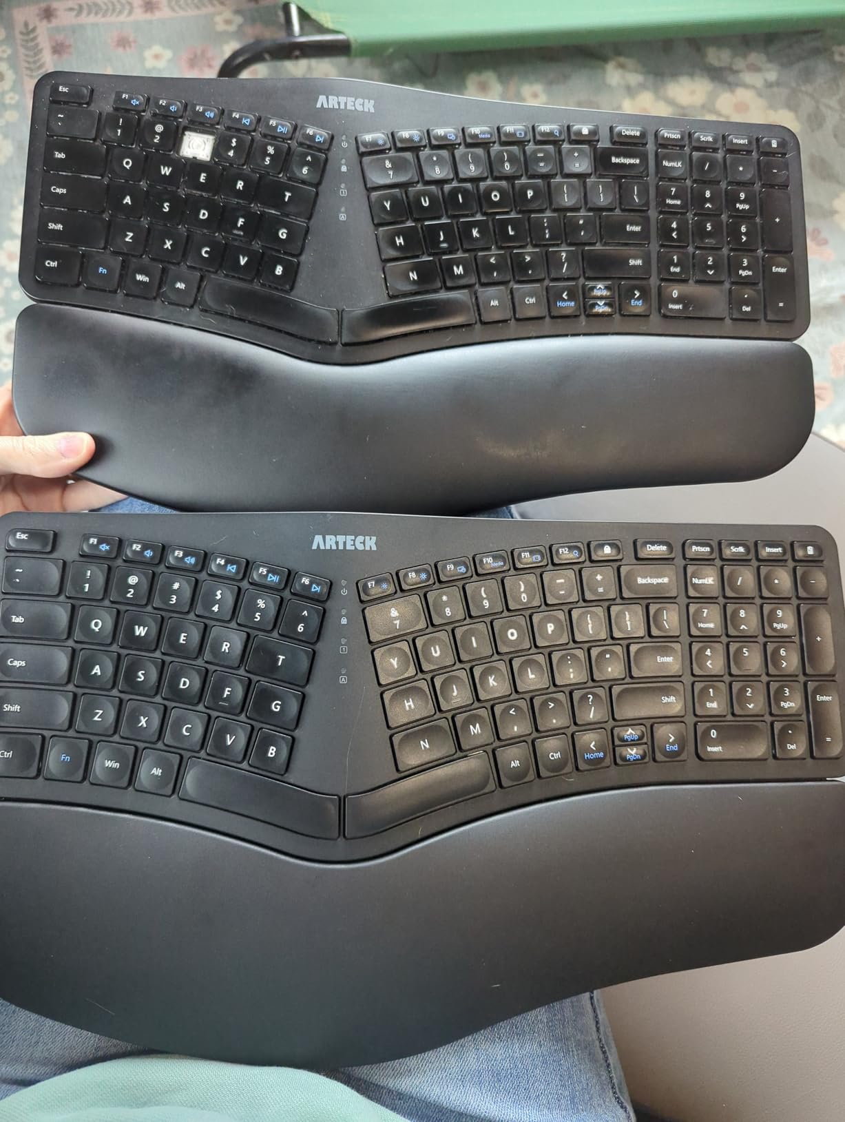 Arteck Split Ergonomic Keyboard with Cushioned Wrist and Palm Rest, 2.4G USB Wireless Comfortable Natural Ergonomic Split Keyboard, for Windows Computer Desktop Laptop Customer Review Arteck Split Ergonomic Keyboard with Cushioned Wrist and Palm Rest, 2.4G USB Wireless Comfortable Natural Ergonomic Split Keyboard, for Windows Computer Desktop Laptop - Customer Photo 1