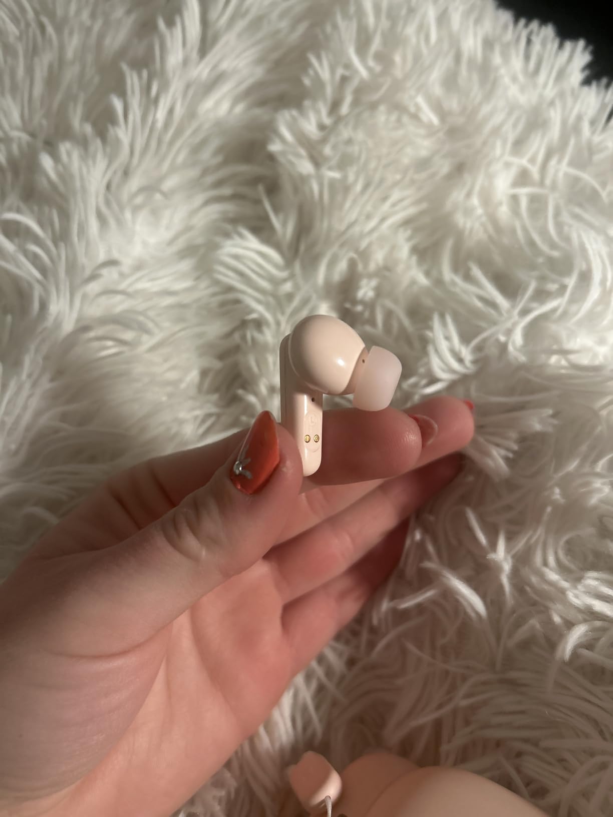 Soundcore by Anker P20i True Wireless Earbuds, 10mm Drivers with Big Bass, Bluetooth 5.3, 30H Long Playtime, Water-Resistant, 2 Mics for AI Clear Calls, 22 Preset EQs, Customization via App - Customer Photo 1