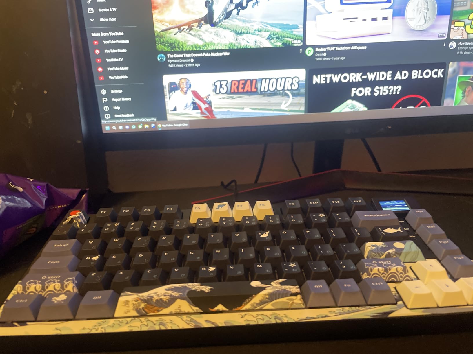 Womier SK80 75% Keyboard with Color Multimedia Display Mechanical Gaming Keyboard Creamy Sound, Wired Hot Swappable Gasket Mount RGB Custom Key Board, Pre-lubed Stabilizer for Mac/Win, Black Kanagawa Customer Review Womier SK80 75% Keyboard with Color Multimedia Display Mechanical Gaming Keyboard Creamy Sound, Wired Hot Swappable Gasket Mount RGB Custom Key Board, Pre-lubed Stabilizer for Mac/Win, Black Kanagawa - Customer Photo 1