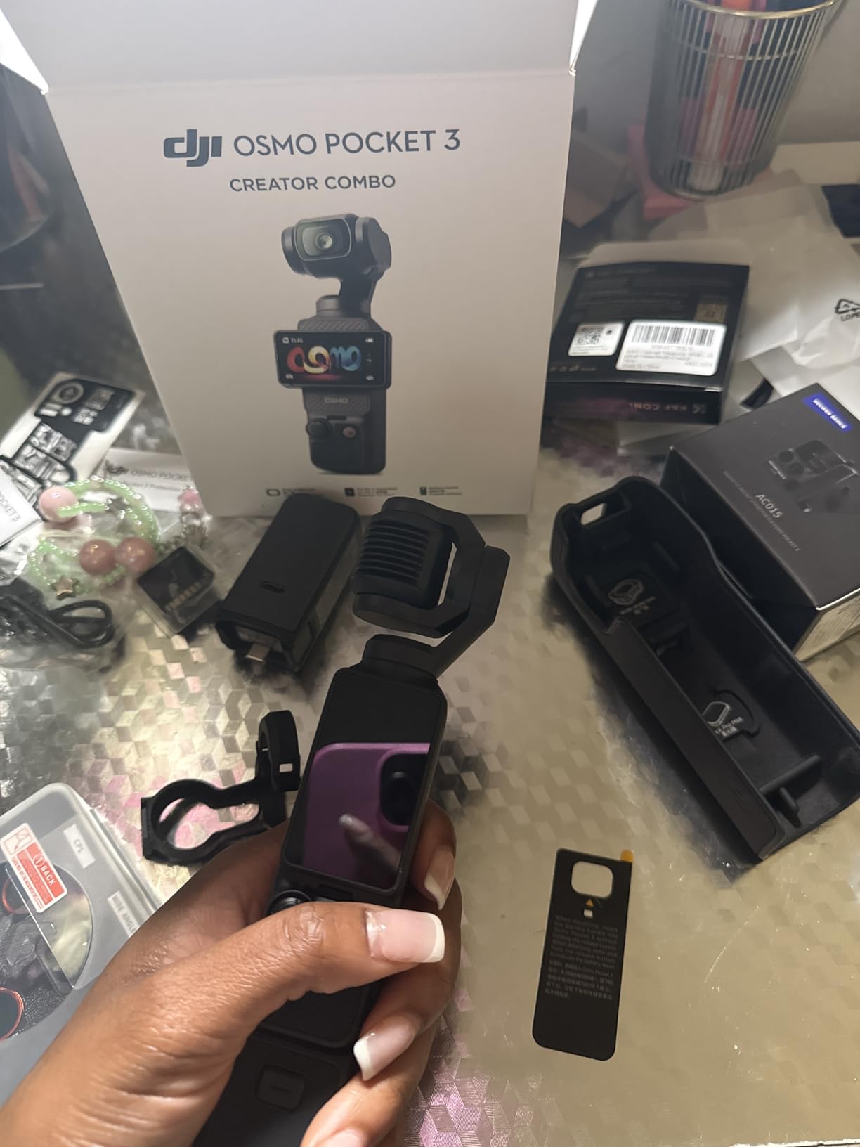 DJI Osmo Pocket 3 Creator Combo, 1'' CMOS, 4K Resolution/120fps Vlog Camera, 3-Axis Stabilization, Face/Object Tracking, Mic Included for Clear Sound, Digital Camera for YouTube Customer Review DJI Osmo Pocket 3 Creator Combo, 1'' CMOS, 4K Resolution/120fps Vlog Camera, 3-Axis Stabilization, Face/Object Tracking, Mic Included for Clear Sound, Digital Camera for YouTube - Customer Photo 2
