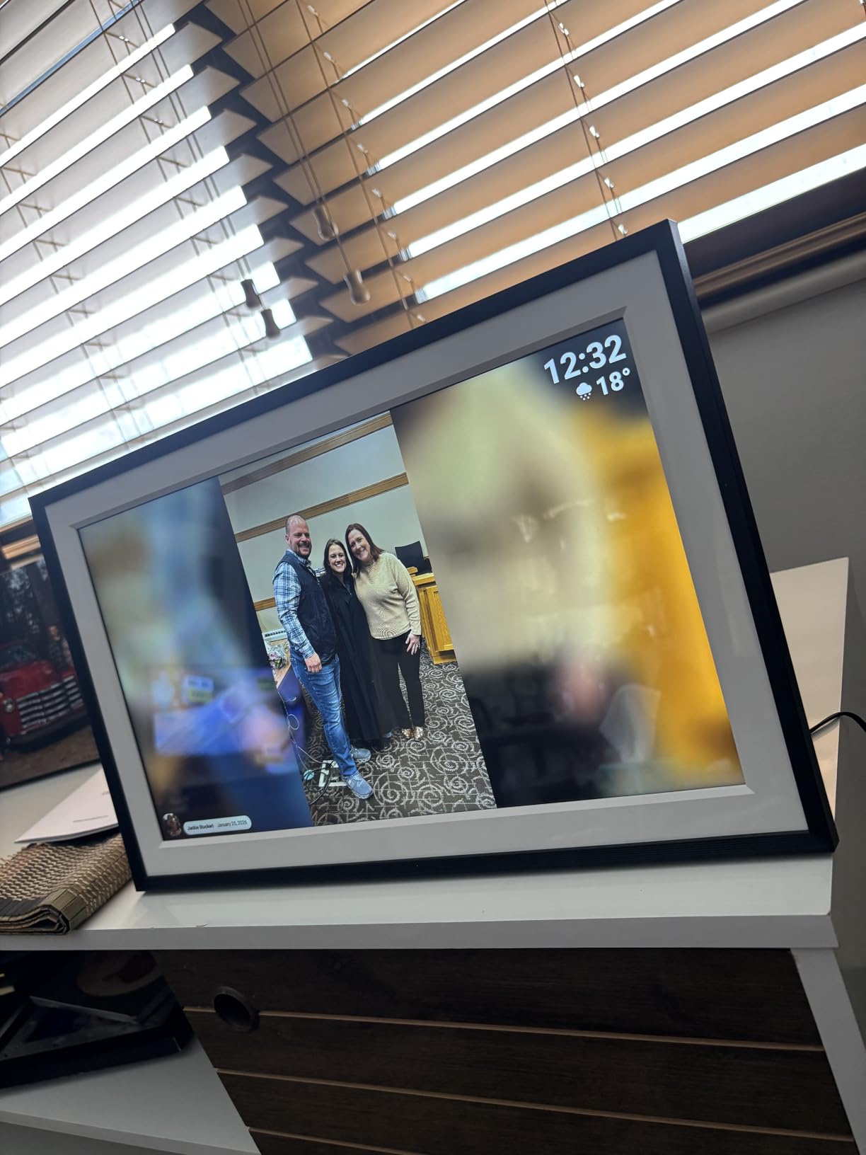 Digital Picture Frame, 15.6 Inch Large Frameo Digital Photo Frame WiFi, 32GB, 1920 * 1080 IPS HD Touch Screen, Tabletop&Wall-Mounted, Share Picture Video, Birthday, Wedding, for Mom Customer Review Digital Picture Frame, 15.6 Inch Large Frameo Digital Photo Frame WiFi, 32GB, 1920 * 1080 IPS HD Touch Screen, Tabletop&Wall-Mounted, Share Picture Video, Birthday, Wedding, for Mom - Customer Photo 1