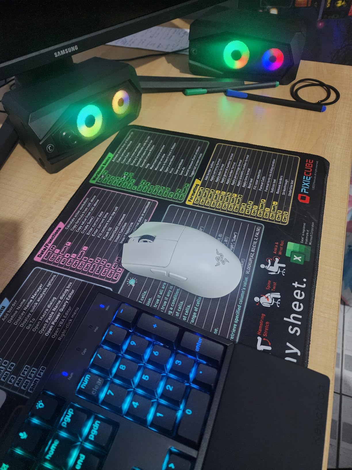 Razer Viper V3 Pro Wireless Esports Gaming Mouse: Symmetrical - 54g Lightweight - 8K Polling - 35K DPI Optical Sensor - Gen3 Switches - 8 Programmable Buttons - 95 Hr Battery - Black Customer Review Razer Viper V3 Pro Wireless Esports Gaming Mouse: Symmetrical - 54g Lightweight - 8K Polling - 35K DPI Optical Sensor - Gen3 Switches - 8 Programmable Buttons - 95 Hr Battery - Black - Customer Photo 2