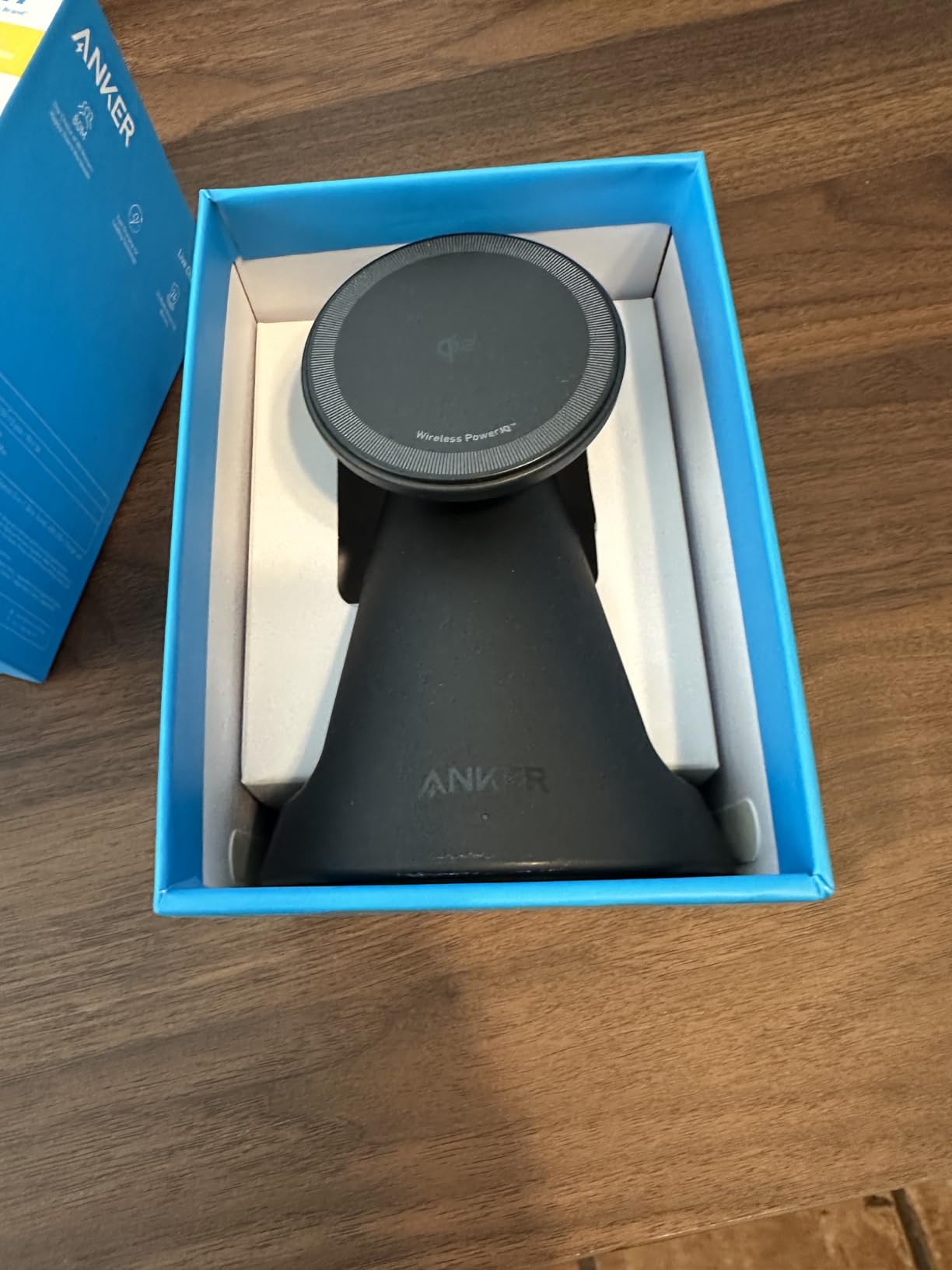 Anker MagSafe Charger Compatible, MagGo 3-in-1 Charging Station, Nano Charging Stand, Qi2 Certified 15W Magnetic Wireless Charger Dock, for iPhone17/16/15/14, Apple Watch,AirPods (Adapter Included) Customer Review Anker MagSafe Charger Compatible, MagGo 3-in-1 Charging Station, Nano Charging Stand, Qi2 Certified 15W Magnetic Wireless Charger Dock, for iPhone17/16/15/14, Apple Watch,AirPods (Adapter Included) - Customer Photo 1