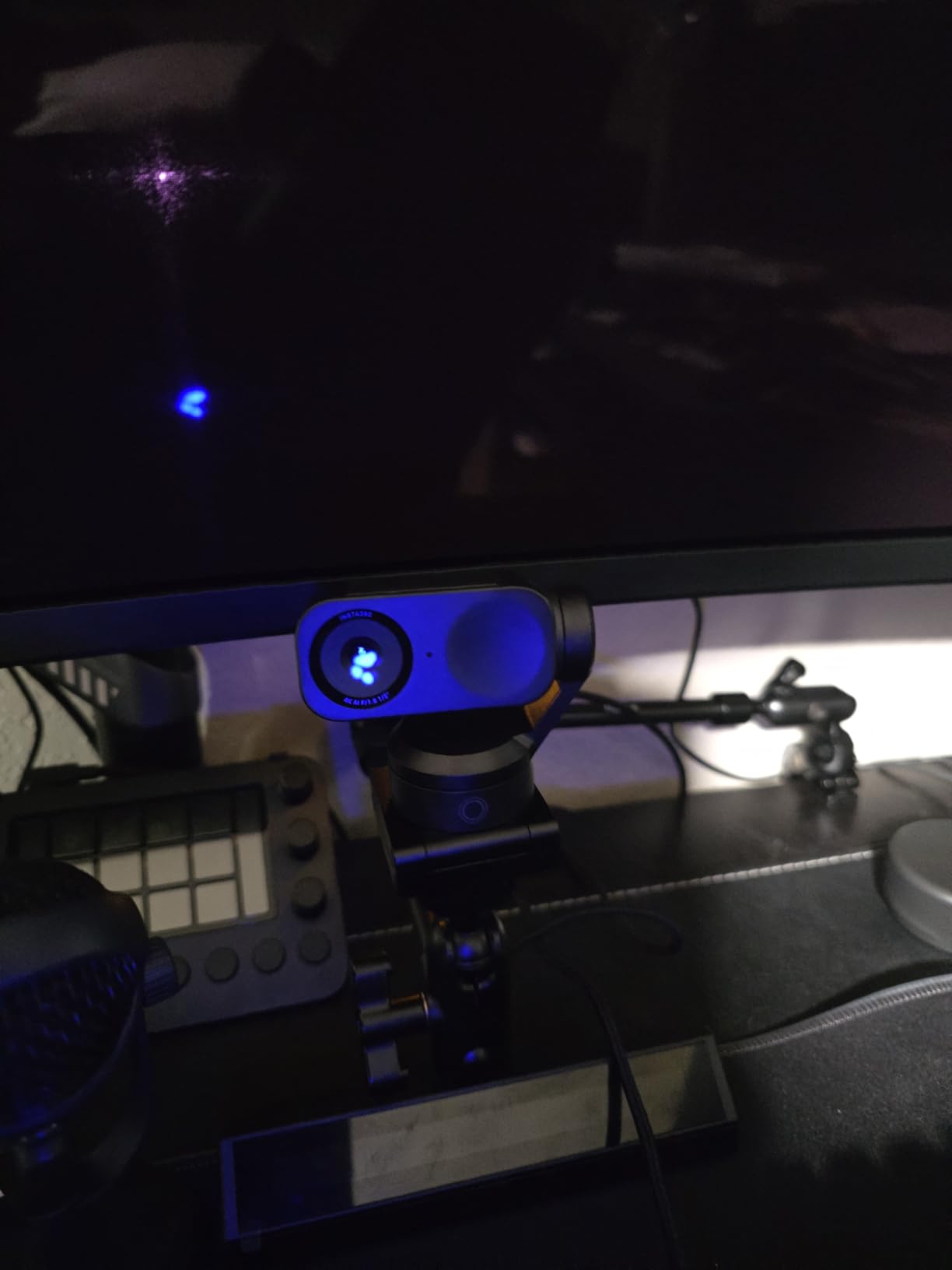 Insta360 Link 2 - PTZ 4K Webcam for PC/Mac, 1/2 Insta360 Link 2 - PTZ 4K Webcam for PC/Mac, 1/2