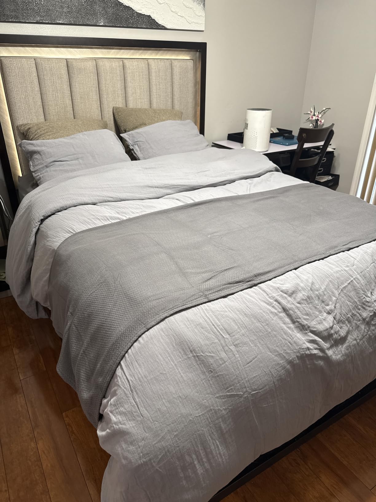 Pacific Coast Goose Feather Down Fiber Comforters King Size, Extra Fluffy White Duvet Insert, Ultra-Soft, Breathable, All Season Hotel Luxury Bedding Comforters, 8 Corner & Center Loops (106 Pacific Coast Goose Feather Down Fiber Comforters King Size, Extra Fluffy White Duvet Insert, Ultra-Soft, Breathable, All Season Hotel Luxury Bedding Comforters, 8 Corner & Center Loops (106