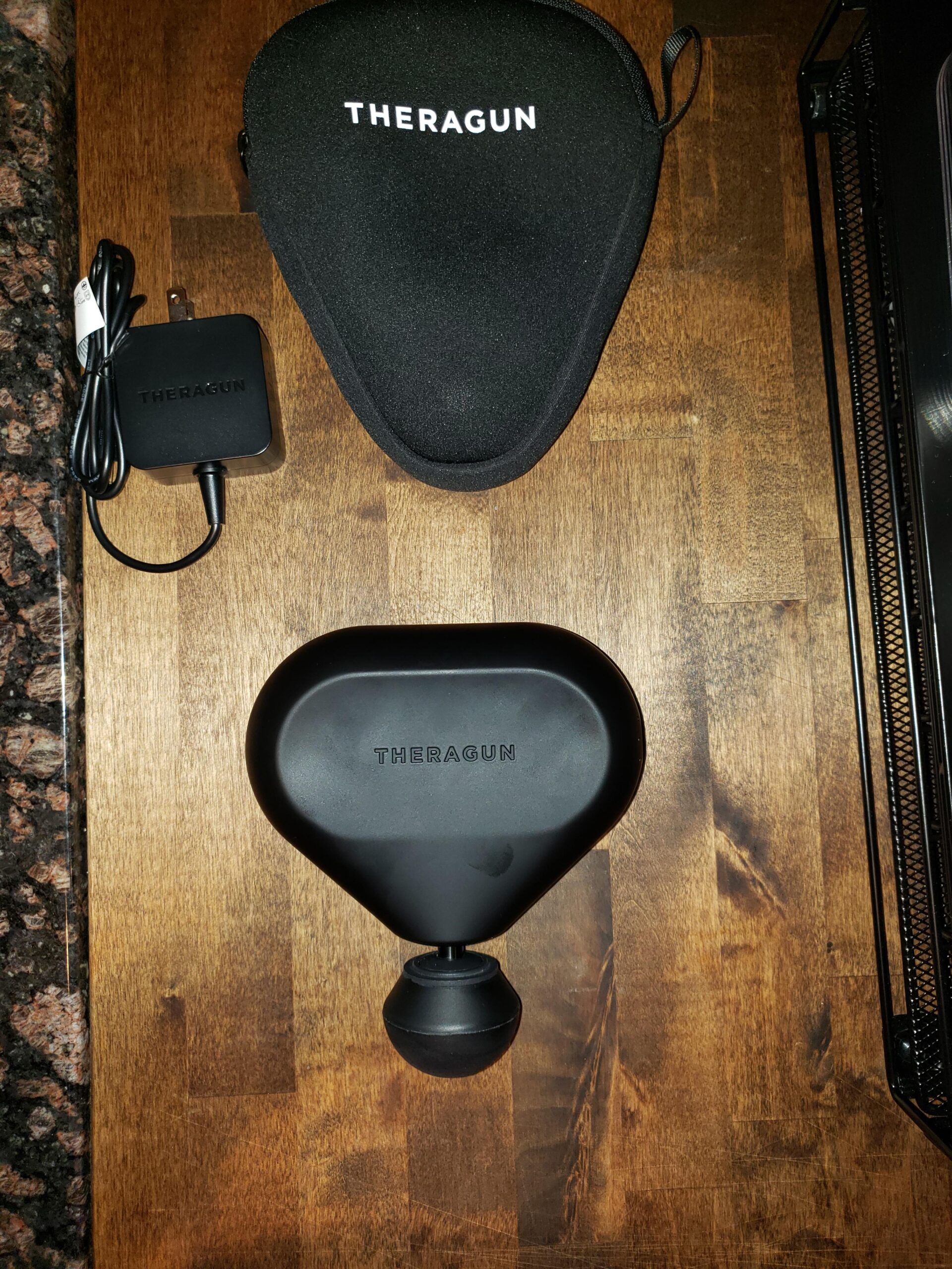 TheraGun Mini (3rd Generation) by Therabody – Ultra-Portable Massage Gun and Travel Essential for Fast, Effective Pain and Tension Relief Anywhere (Black) Customer Review TheraGun Mini (3rd Generation) by Therabody – Ultra-Portable Massage Gun and Travel Essential for Fast, Effective Pain and Tension Relief Anywhere (Black) - Customer Photo 3