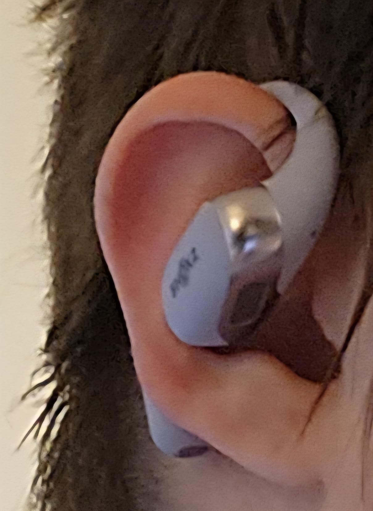 SHOKZ OpenFit 2+ Open-Ear Headphones with Soft Ear Hooks - Customer Photo 1