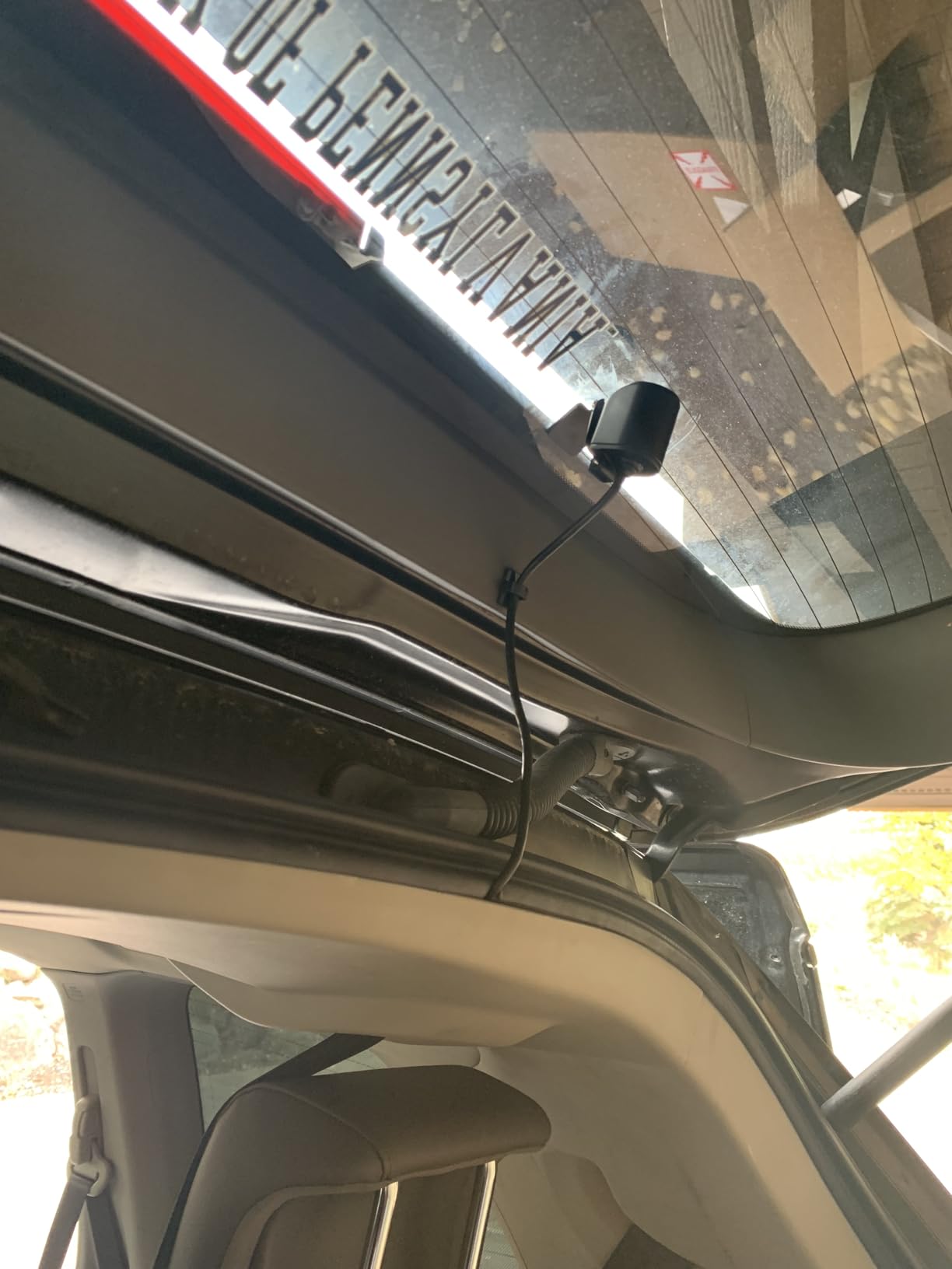 Vantrue N4 Pro S 4K 3 Channel Dash Cam w/Triple STARVIS 2, 4K+1080P+2.5K Front Inside Rear Dash Camera, 4+2.5K Dual Channel, HDR IR Night Vision, Voice Control, Parking Mode, GPS, Wi-Fi, Support 1TB Customer Review Vantrue N4 Pro S 4K 3 Channel Dash Cam w/Triple STARVIS 2, 4K+1080P+2.5K Front Inside Rear Dash Camera, 4+2.5K Dual Channel, HDR IR Night Vision, Voice Control, Parking Mode, GPS, Wi-Fi, Support 1TB - Customer Photo 2
